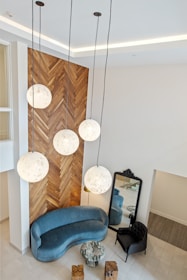 Ръчно изработени первази, монтирани в апартамент в Пловдив от Хеджи Уайлдър