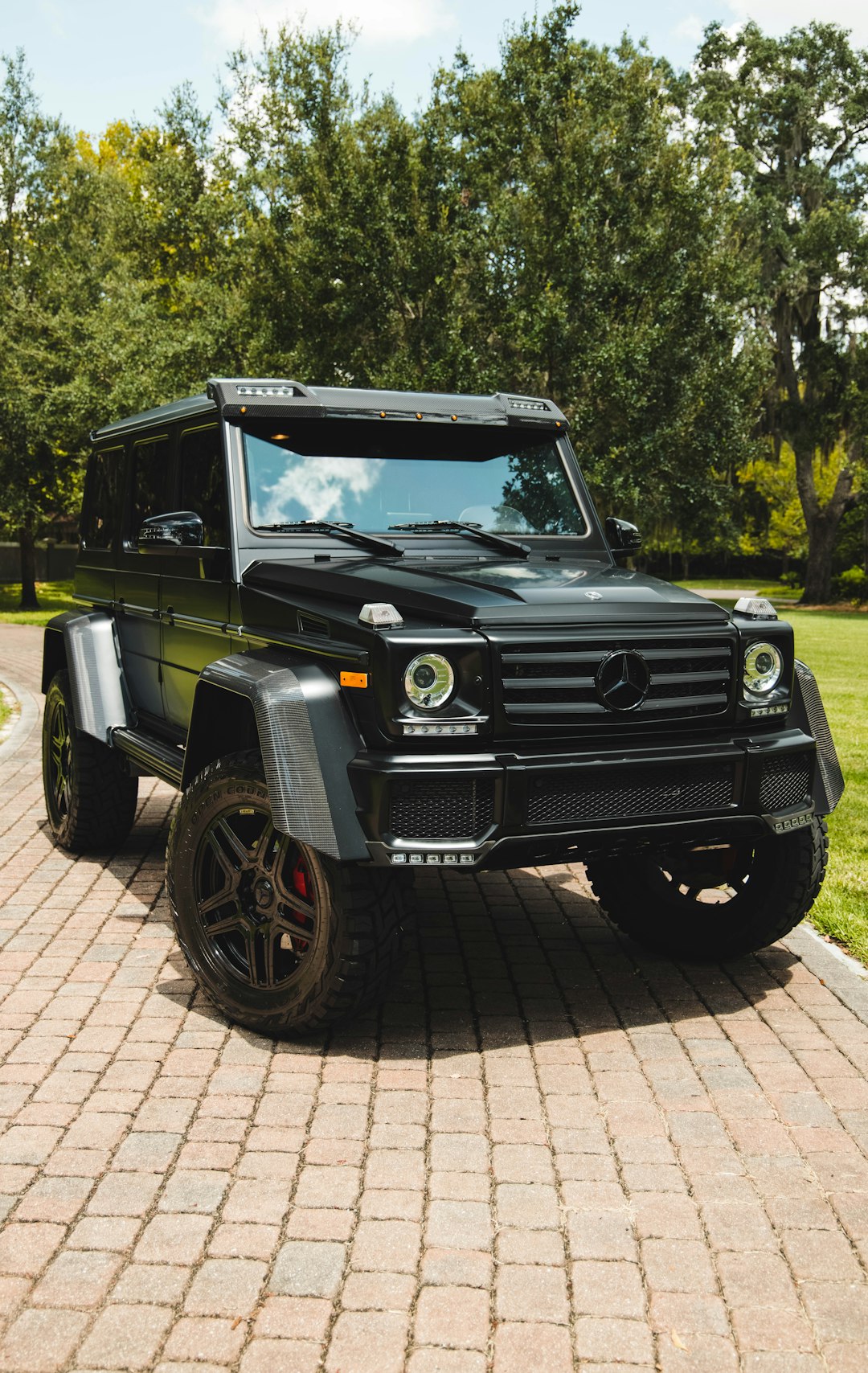 black jeep wrangler on road during daytime