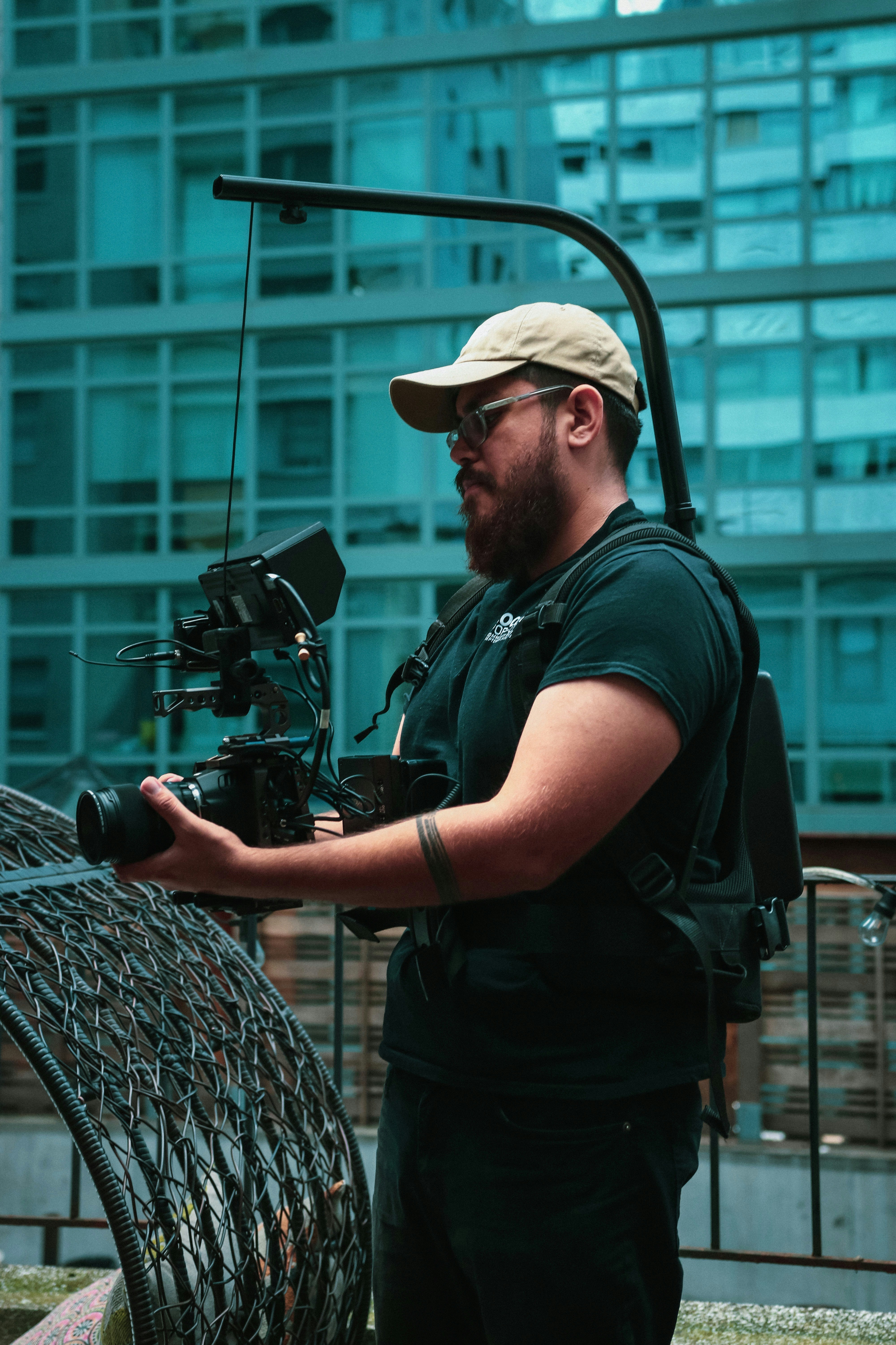 Carry-On Creator Kit: Field-Tested AV, Power and Workflow for Weekend Creators (2026 Guide)