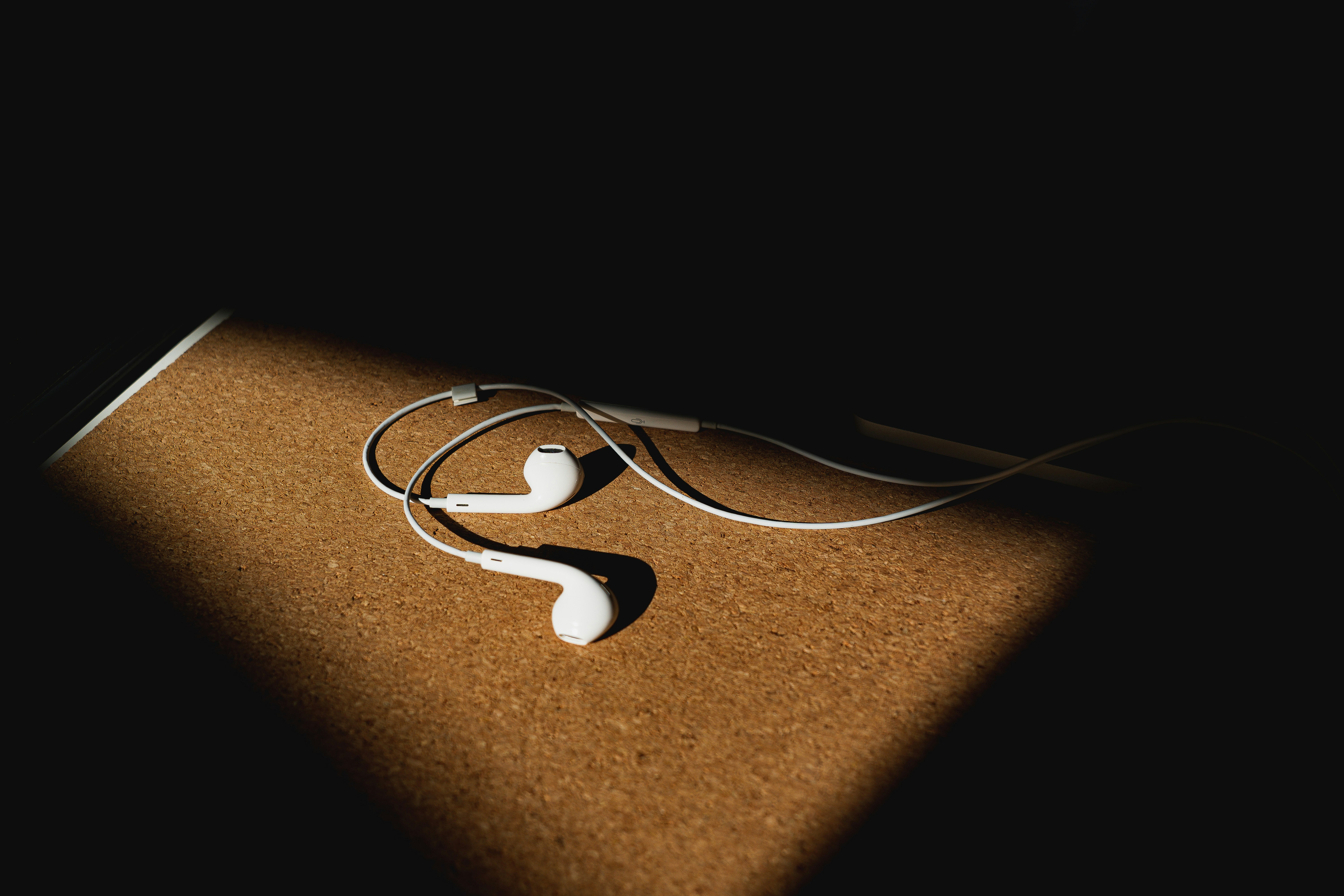 Sleek Wireless Earphones