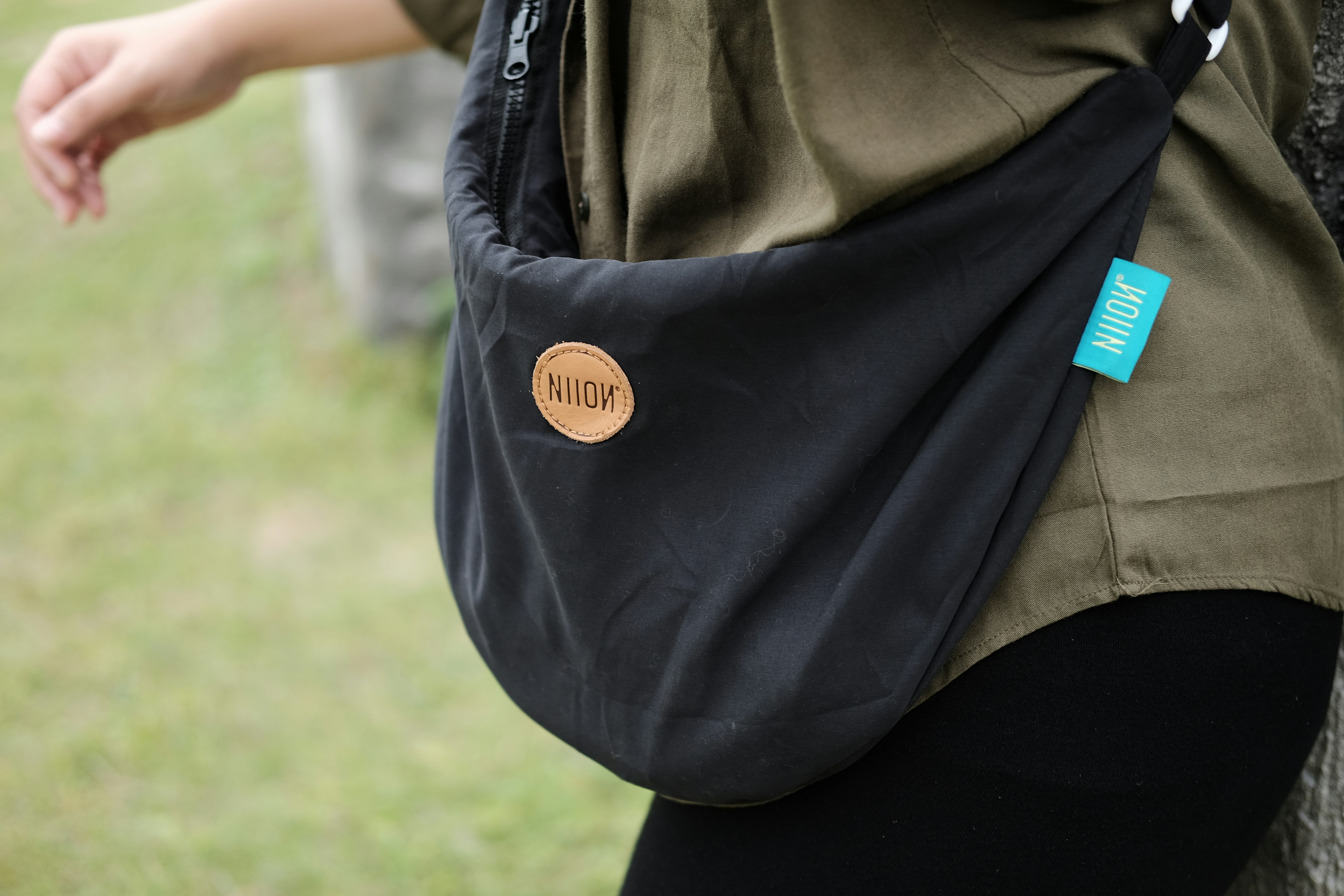 Tandem Mobi Pump clipped to clothing showing discreet wearability options - Tandem Mobi Pumps