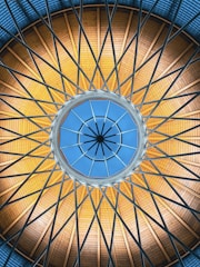 brown and white round ceiling