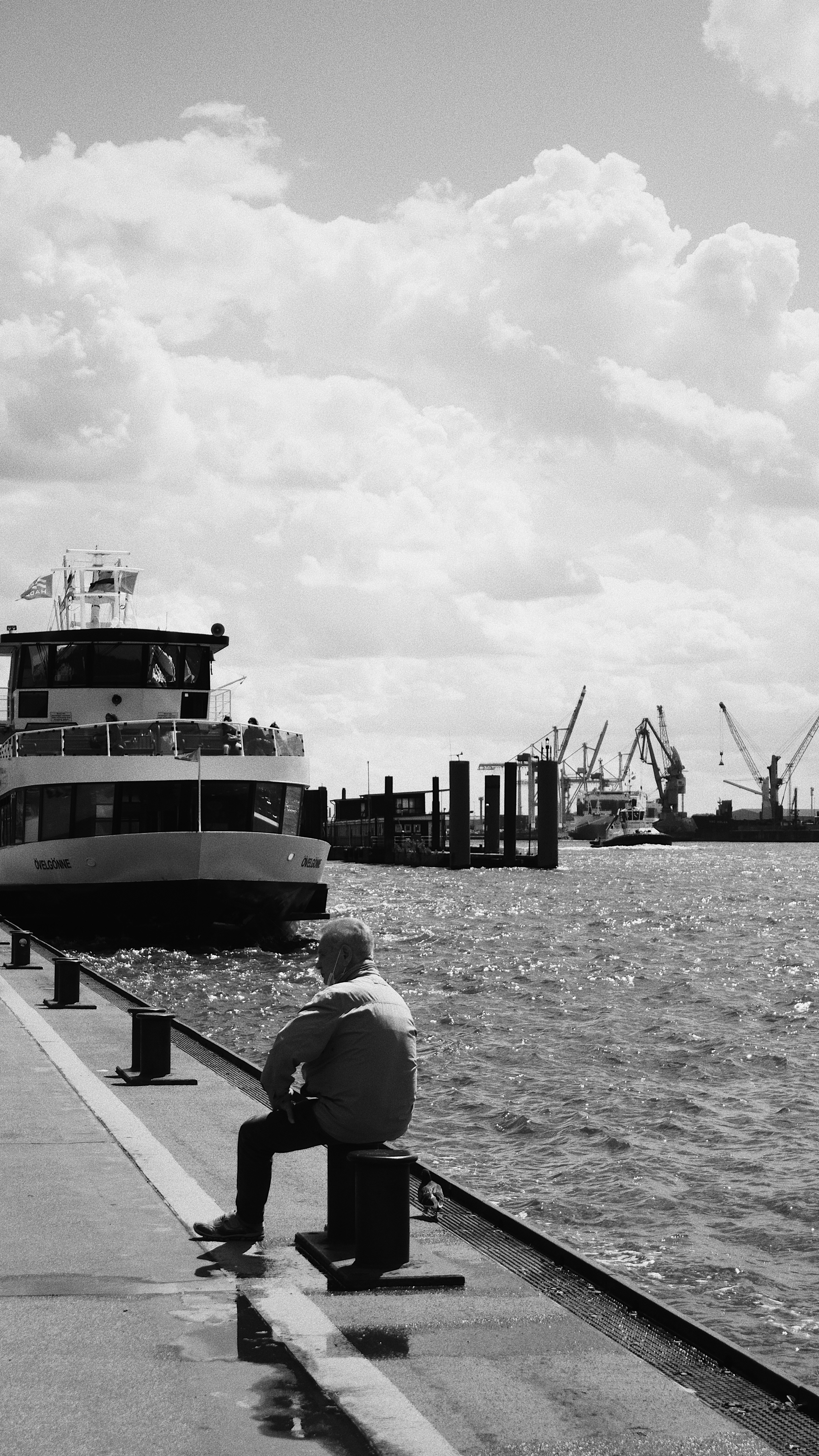 Photo by lucadahsavage