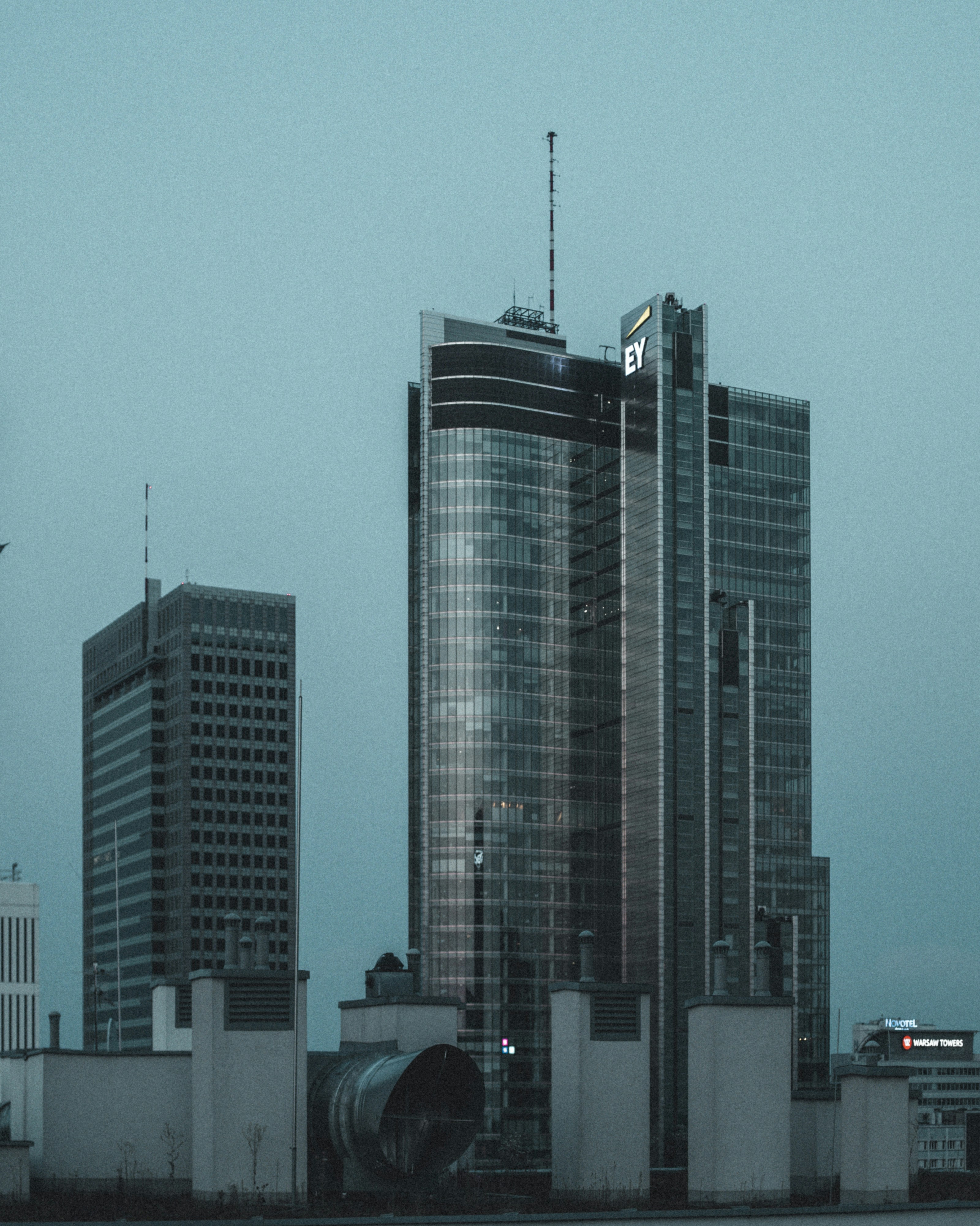 Photo by streetwaw_