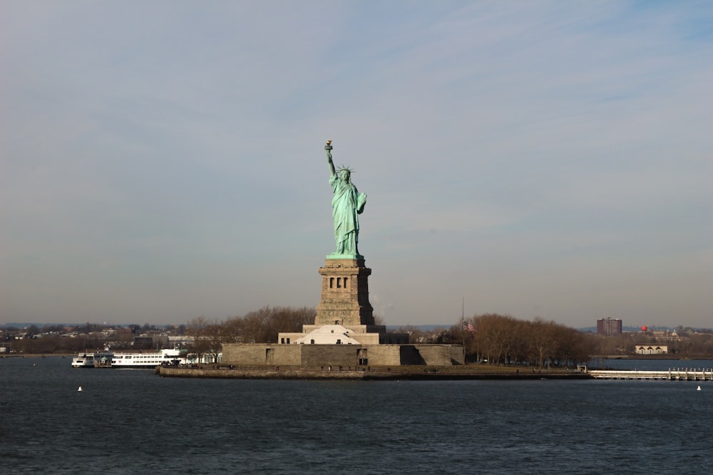 自由の女神像、ニューヨーク市