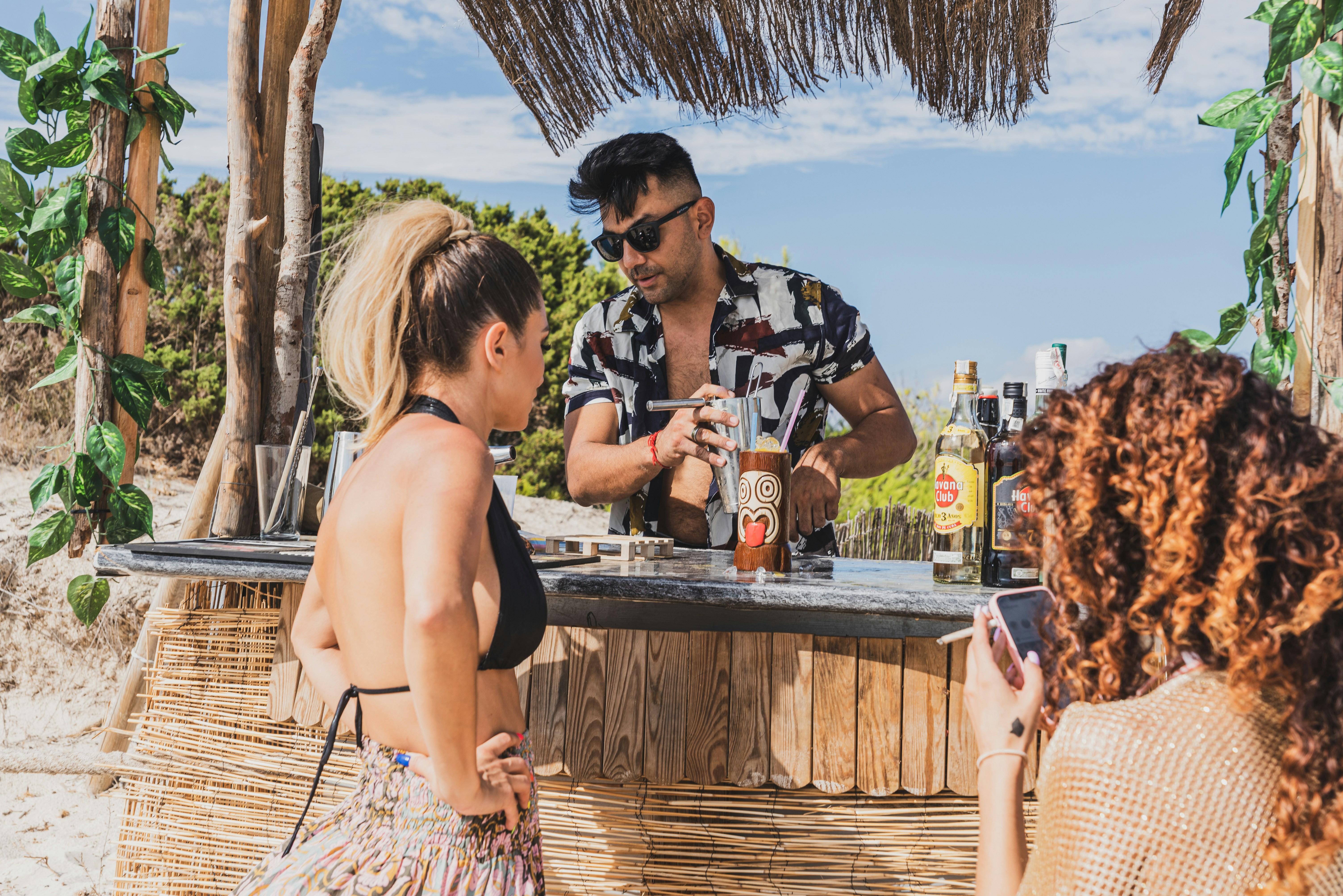 Tiki Bar themed parties