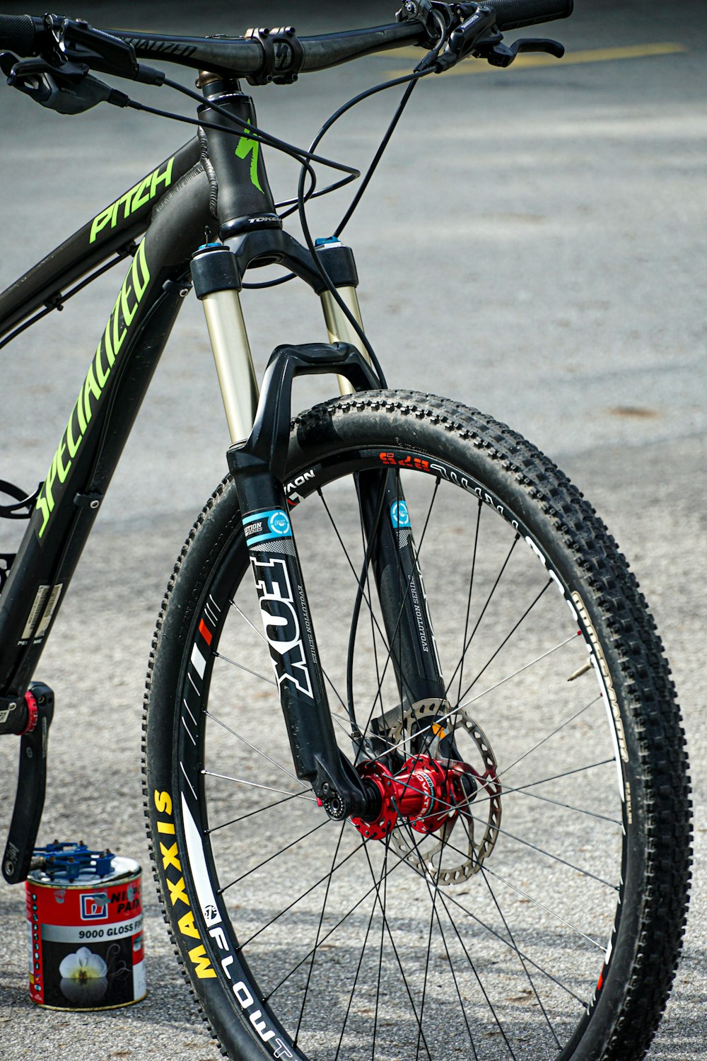 black and red bicycle wheel