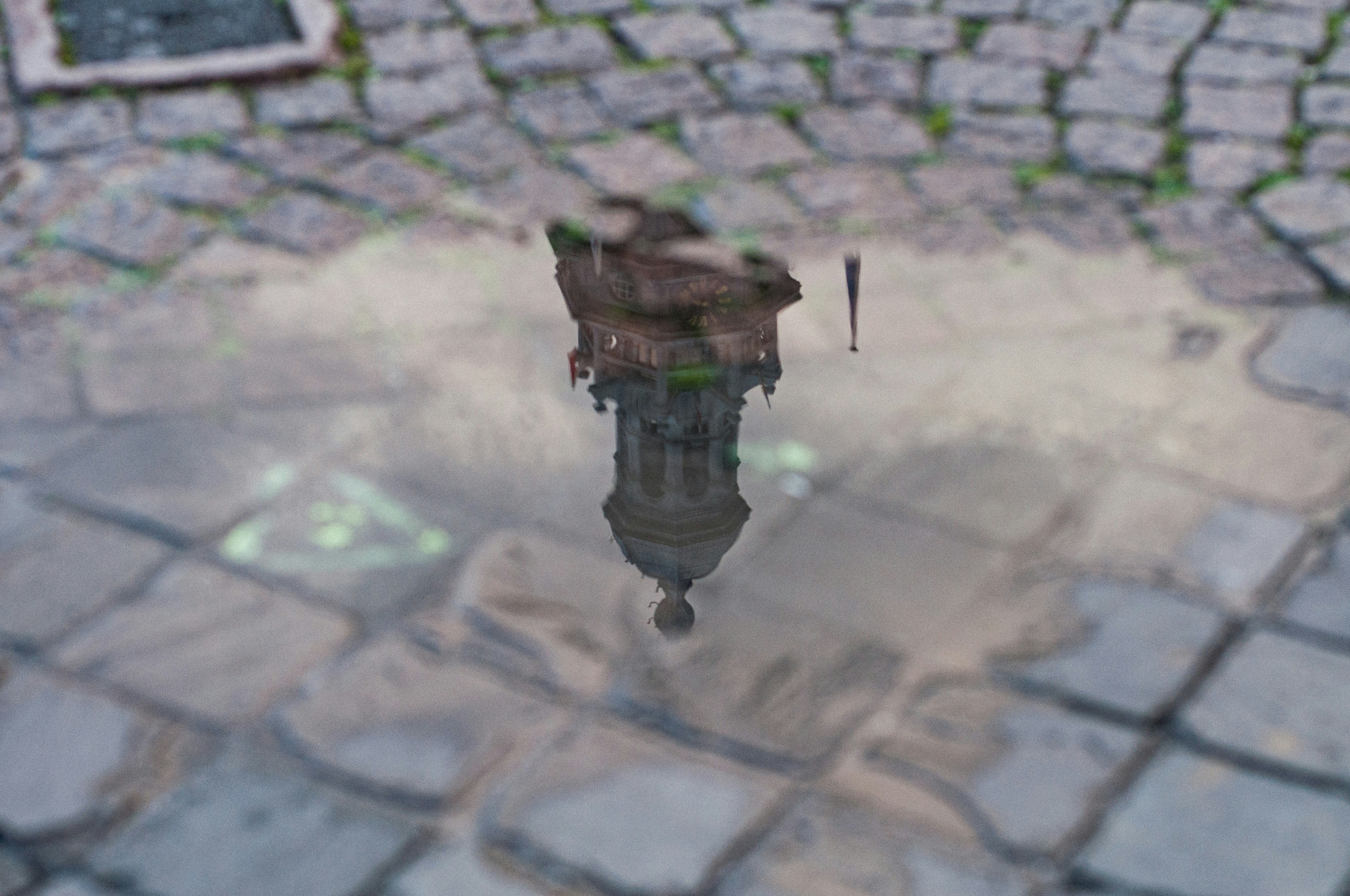 [hikaye] : Yapay zeka tarafından üretilen...