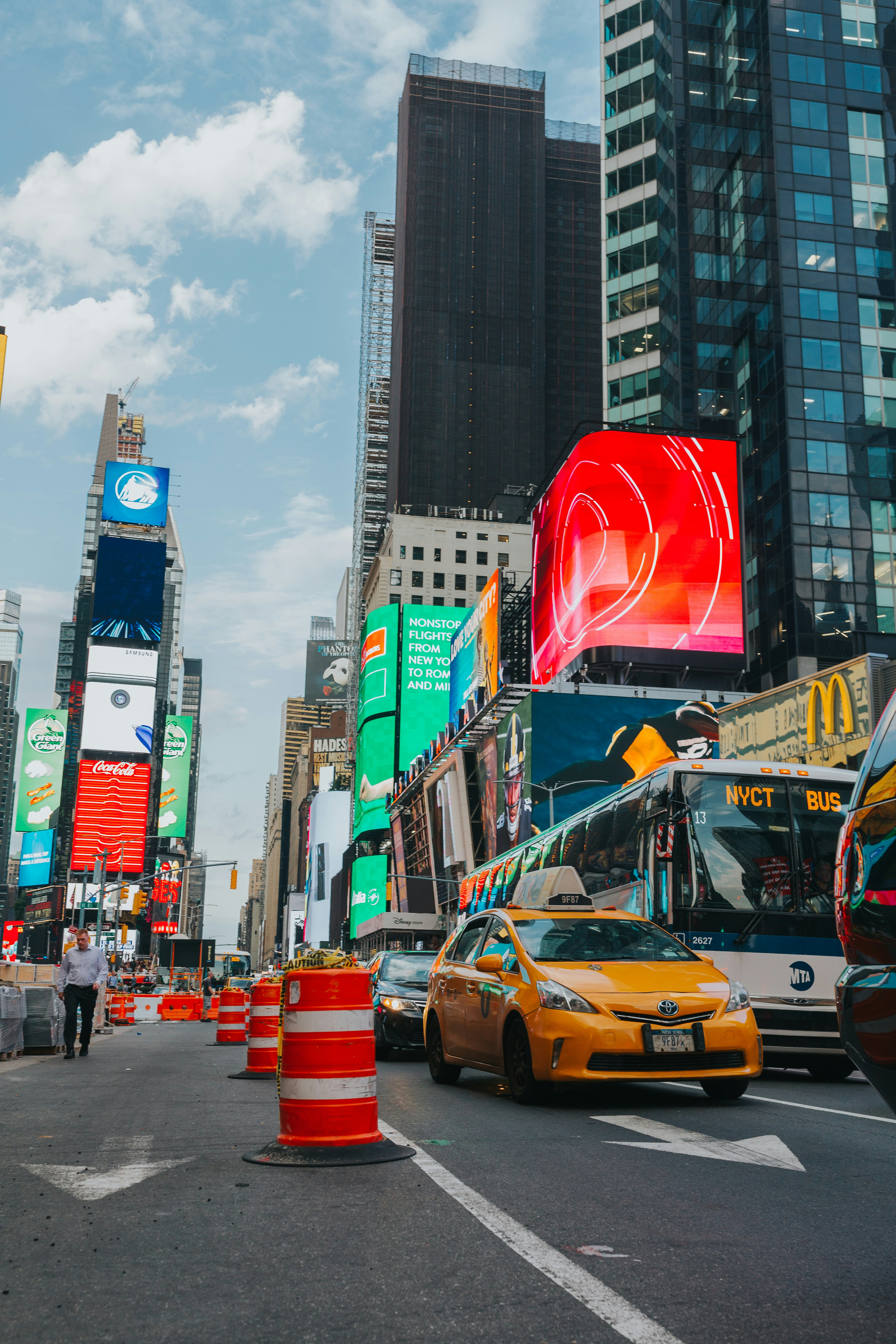 Photo by bennyrotlevy