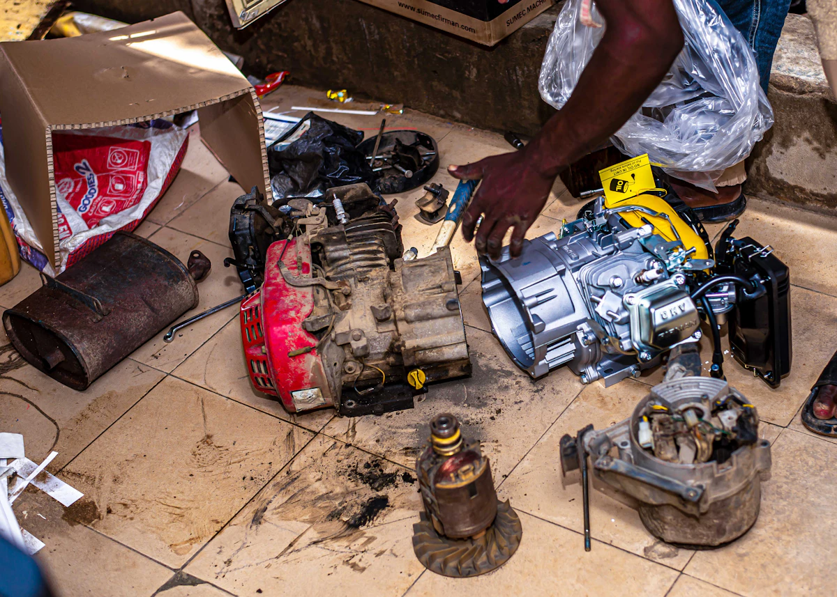 Démontage moteur à l'atelier