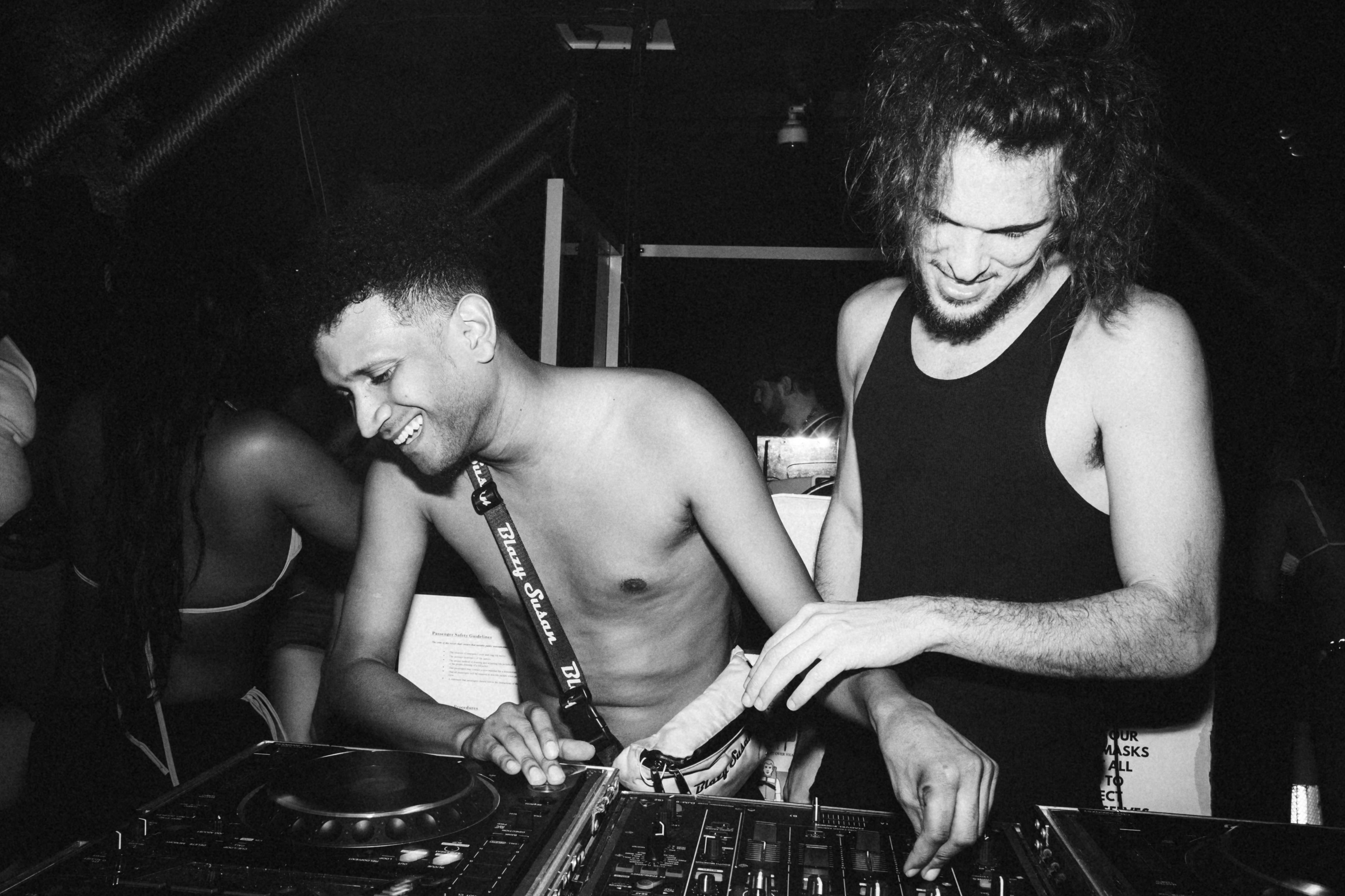 Image de meilleurs DJs français 2026 : le top 10 à connaître pour votre soirée