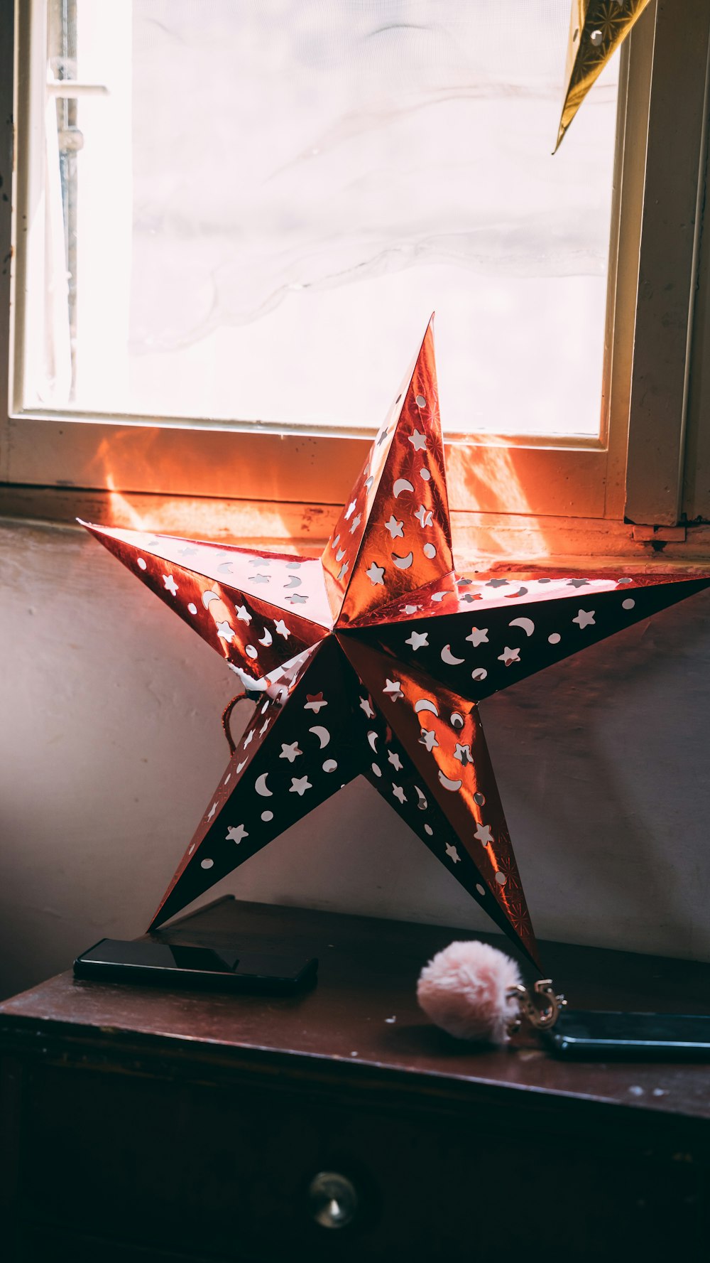 blue and white star table decor