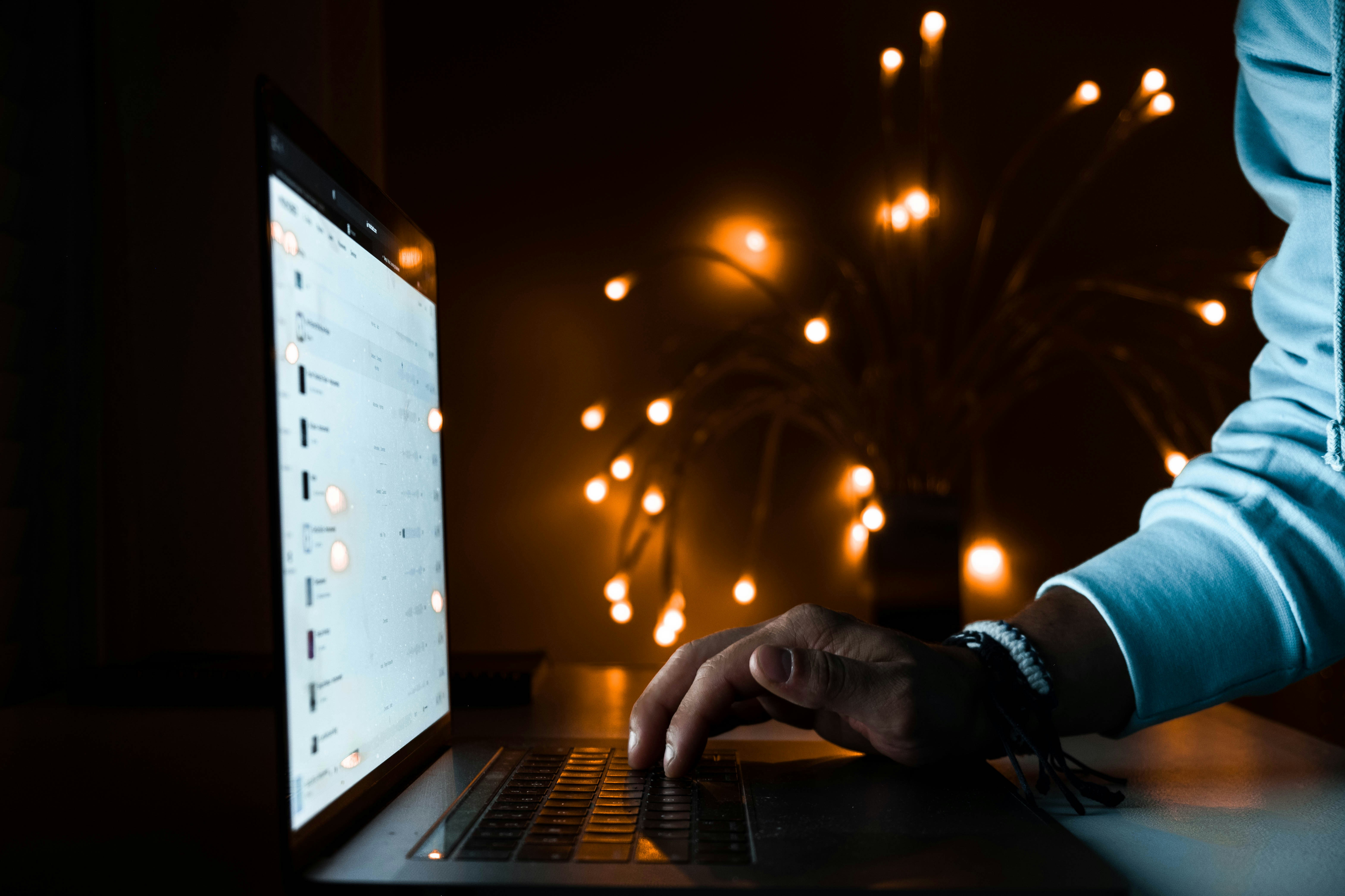 Morning Player or Night Owl? The Hidden Science of When You Should Actually Be Gaming