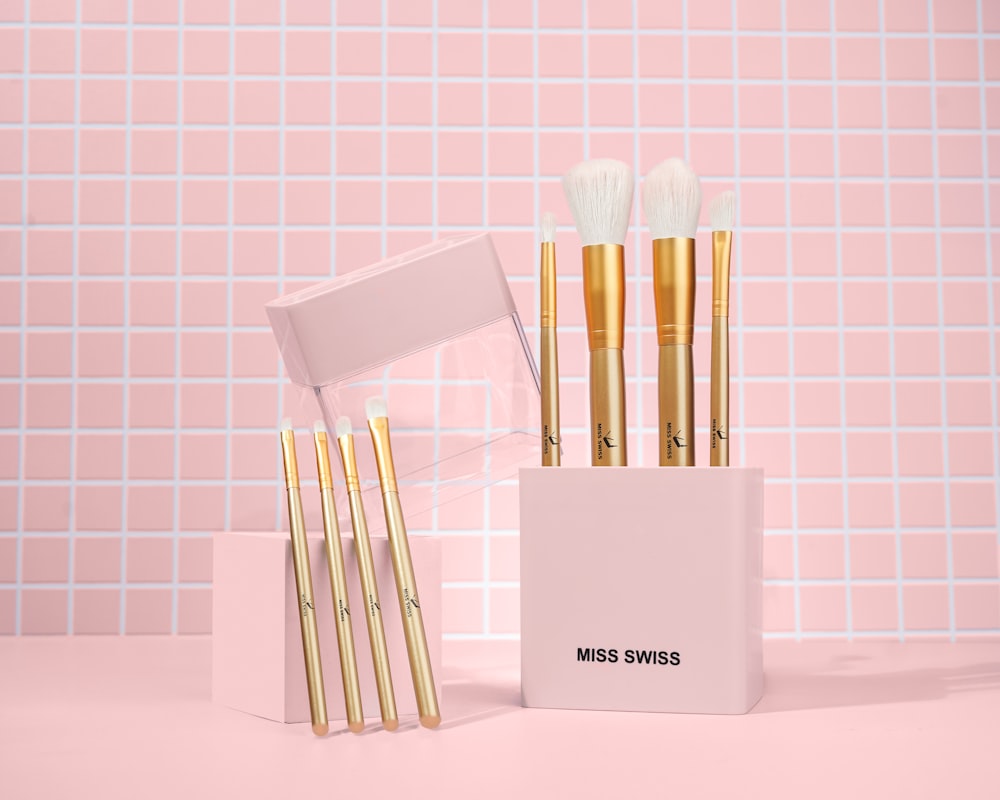 white and silver makeup brush set