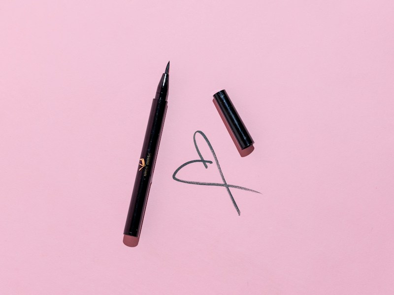 NEW YOU metallic lip gloss