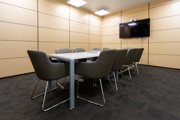 black and gray chairs and table