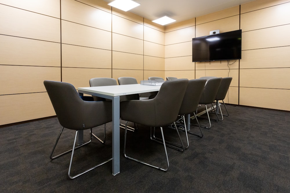 black and gray chairs and table