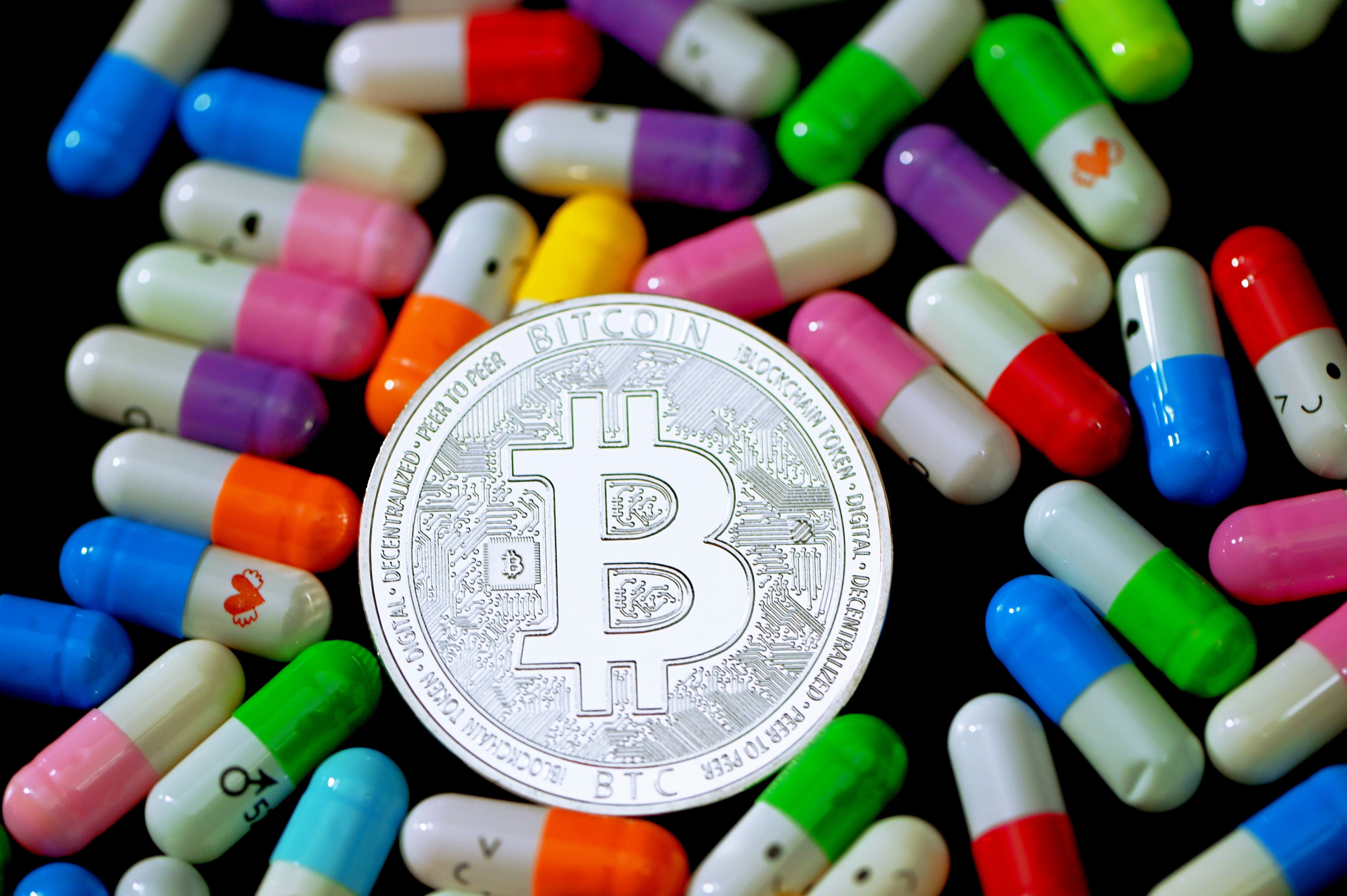 White red and blue medication pill photo – Free Money Image on Unsplash