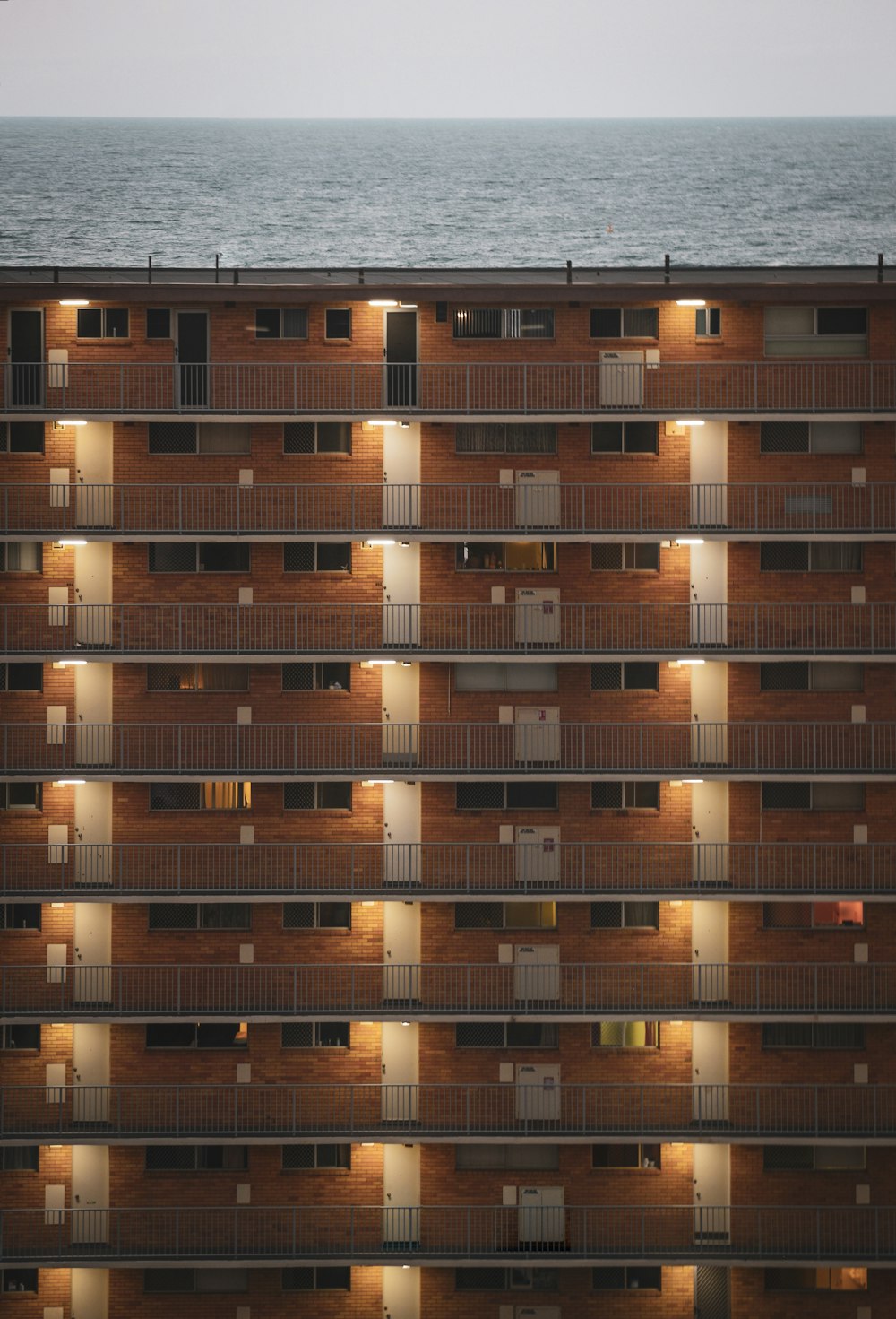 brown and white concrete building