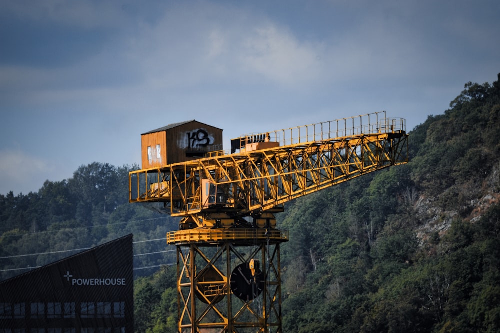 brown and black metal crane