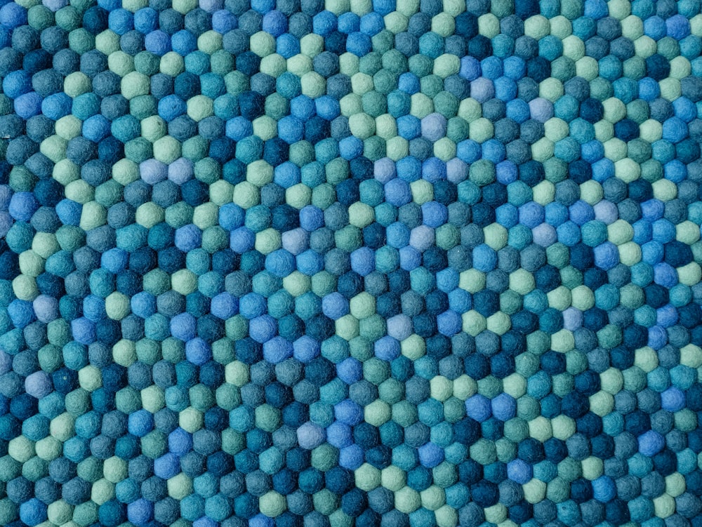 blau-weißes rundes Textil