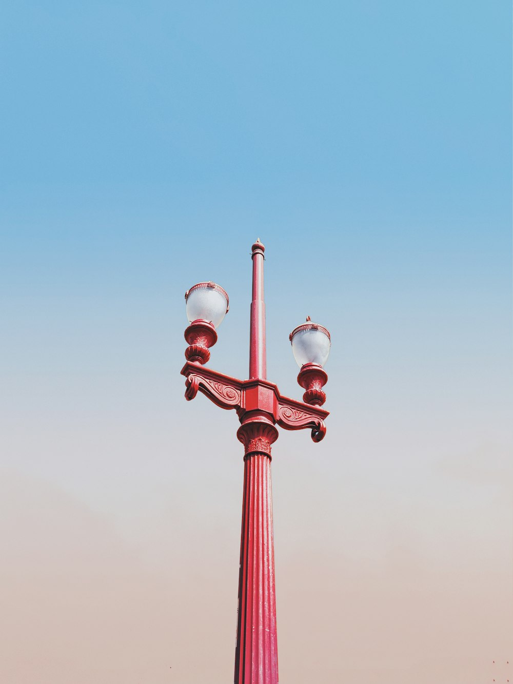 red and white street light