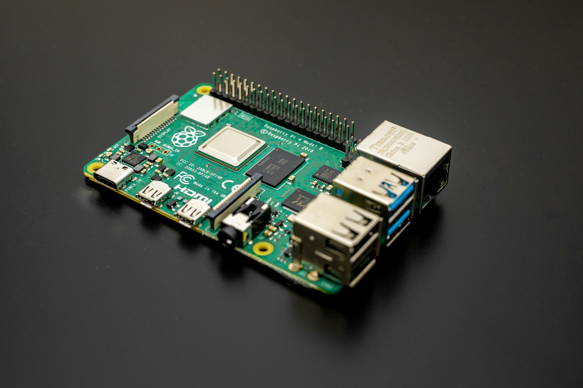 Convirtiendo una Raspberry Pi 4 Model B en un poderoso servidor casero