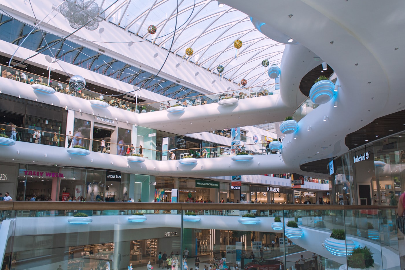 Centro Commerciale Mirabello
