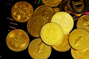 Breaking Down Investment Safety: Why Traditional Stocks Still Outperform Crypto in Risk Management