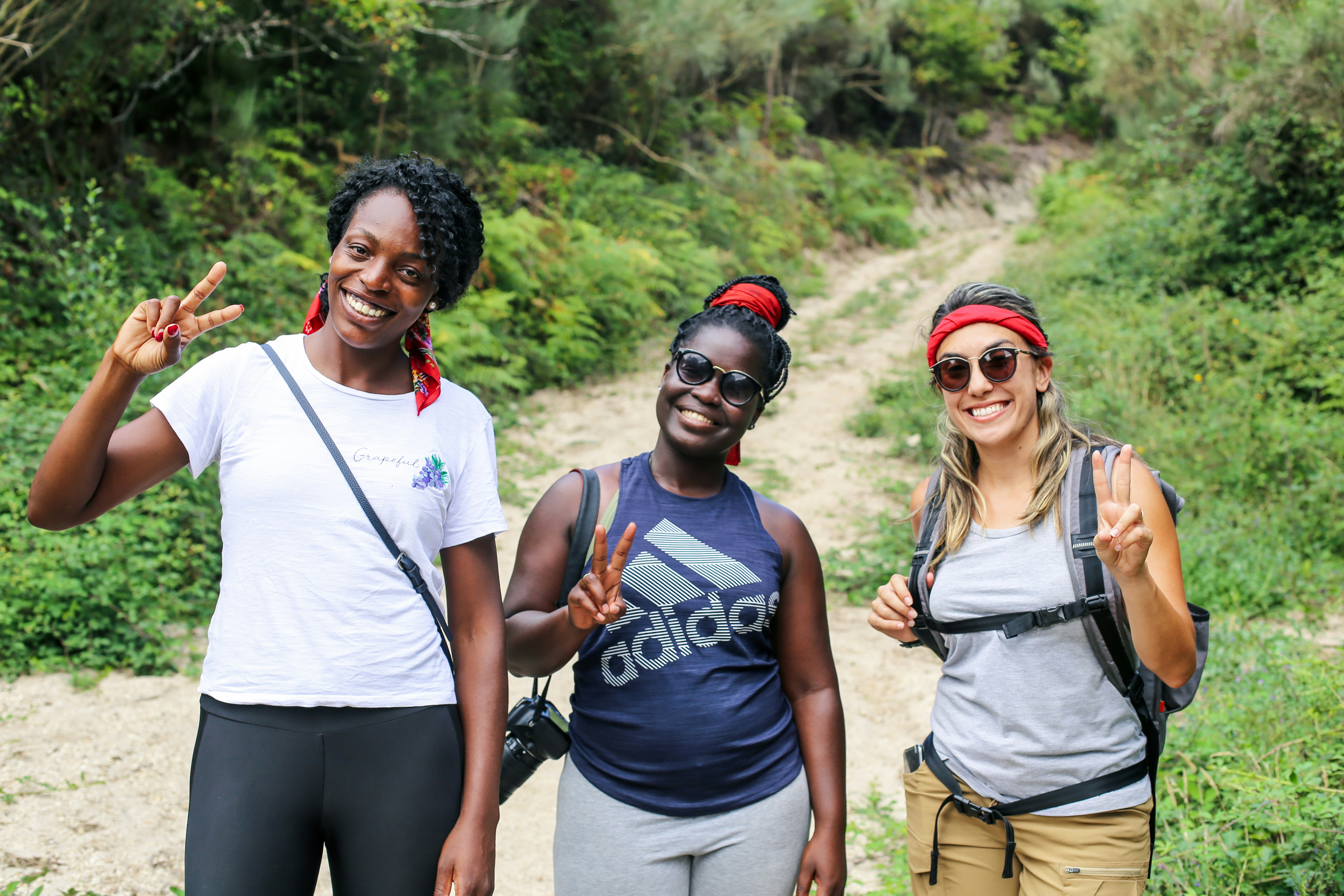 Explore Unique Destinations and Volunteer: Travel on a Budget