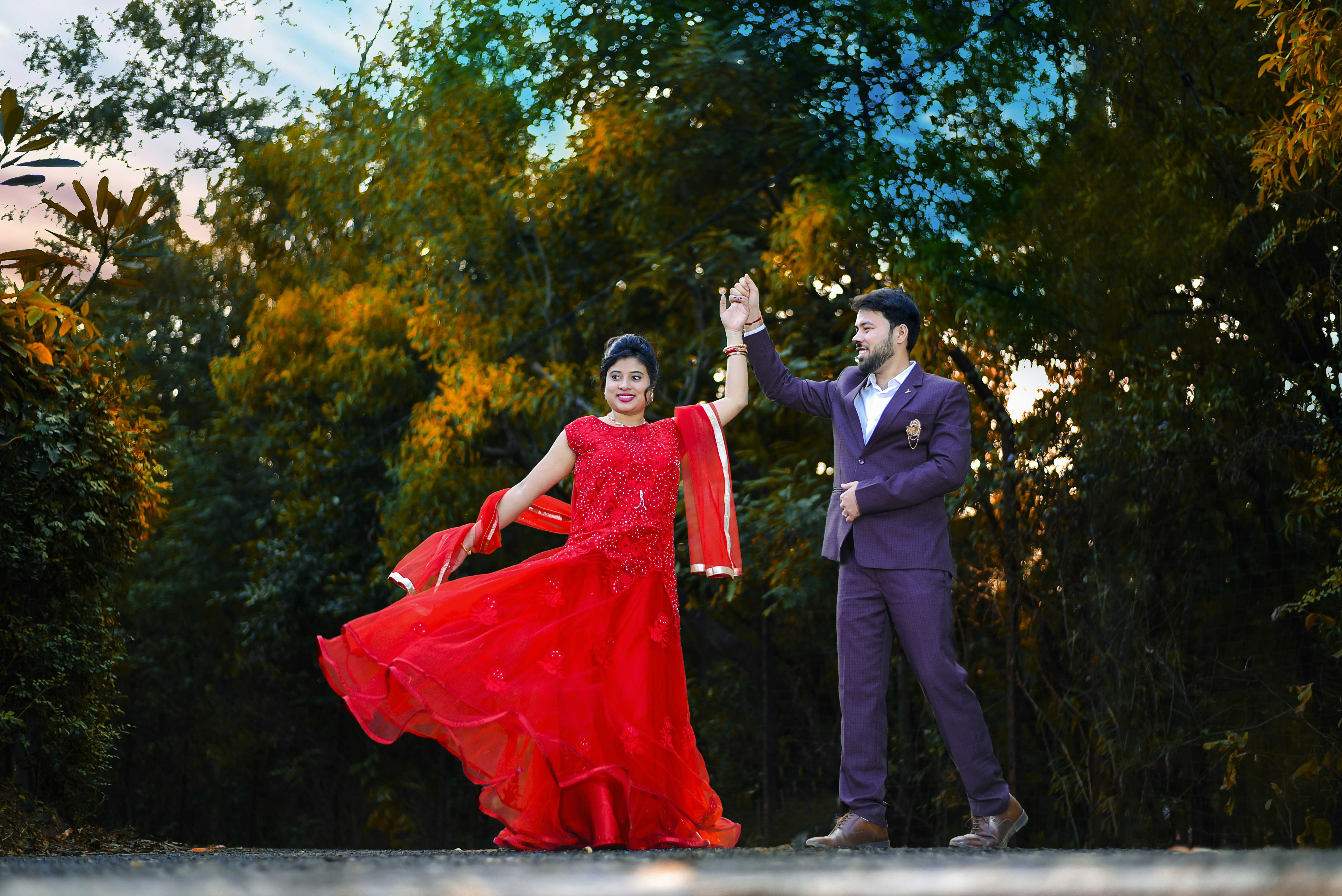 Couple dancing flamenco in street