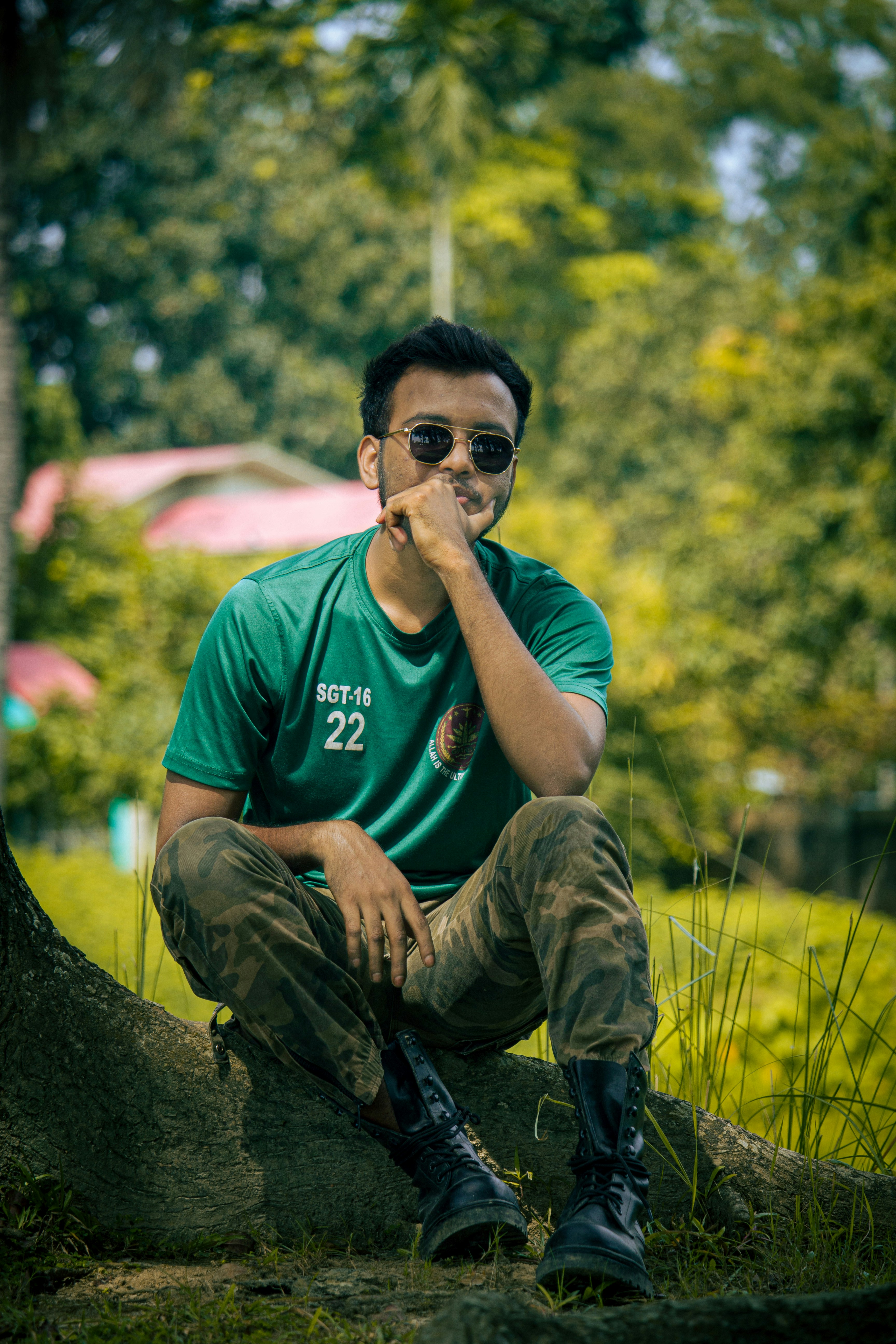 photo-1631637047291-683f2532fc87?ixid=M3wxMjA3fDB8MXxzZWFyY2h8NHx8ZWNvbGlnaHR8ZW58MHx8fHwxNzU1MjU3MzAzfDA\u0026ixlib=rb-4.1.0