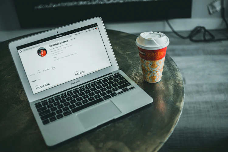 5 Review Response Templates That Actually Sound Human