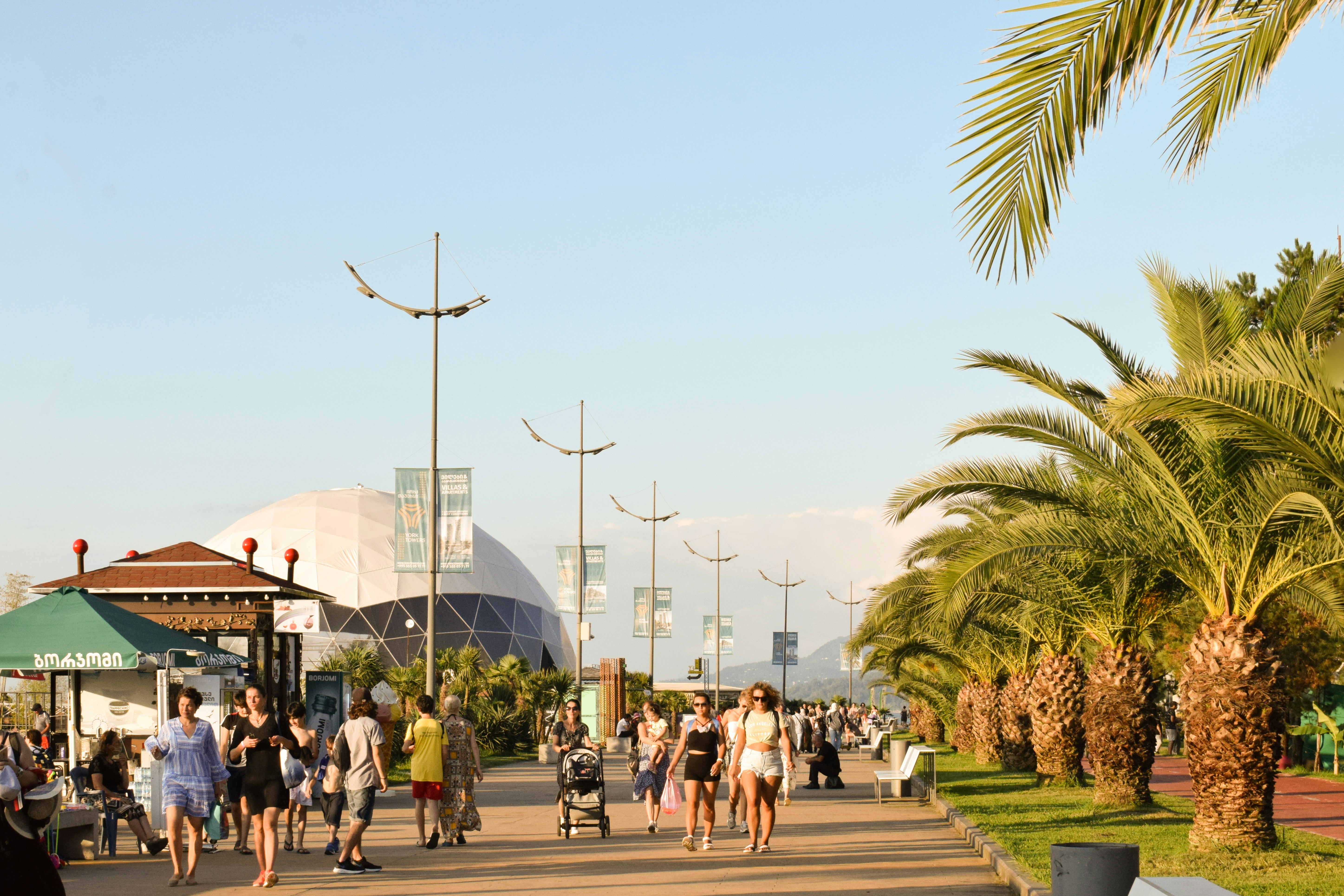 Photo by darya_tryfanava