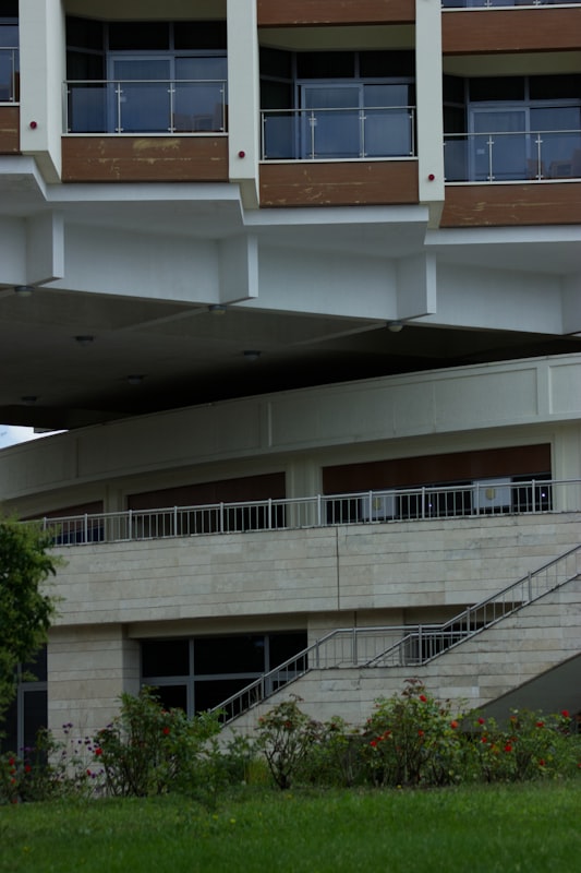 Featured image for Home Security Systems: Comprehensive Protection Guide - Construction loan article