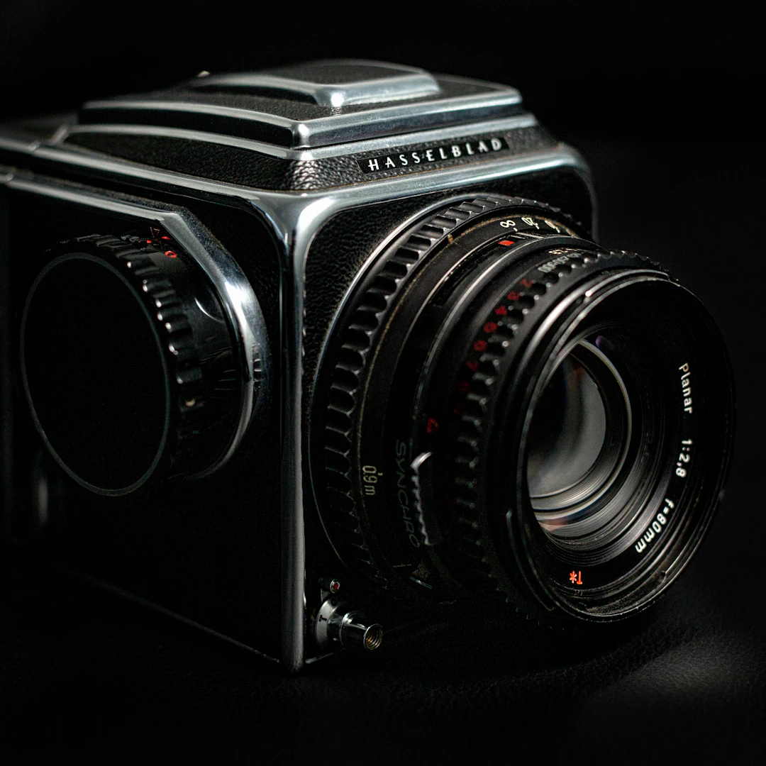 Vintage camera listed for free on Fliipit