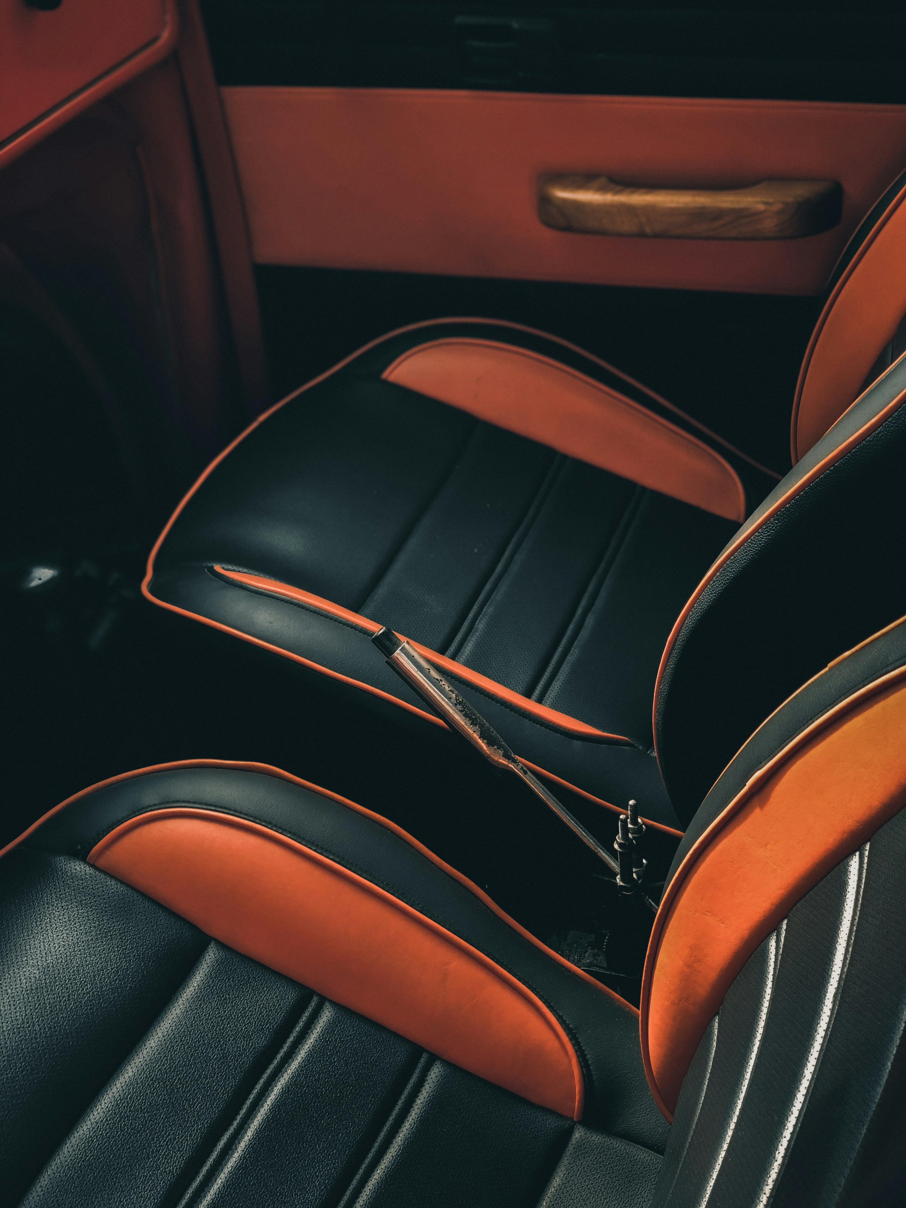 Breaking Down the Audi Concept C Interior: A 1995 Design Vibe
