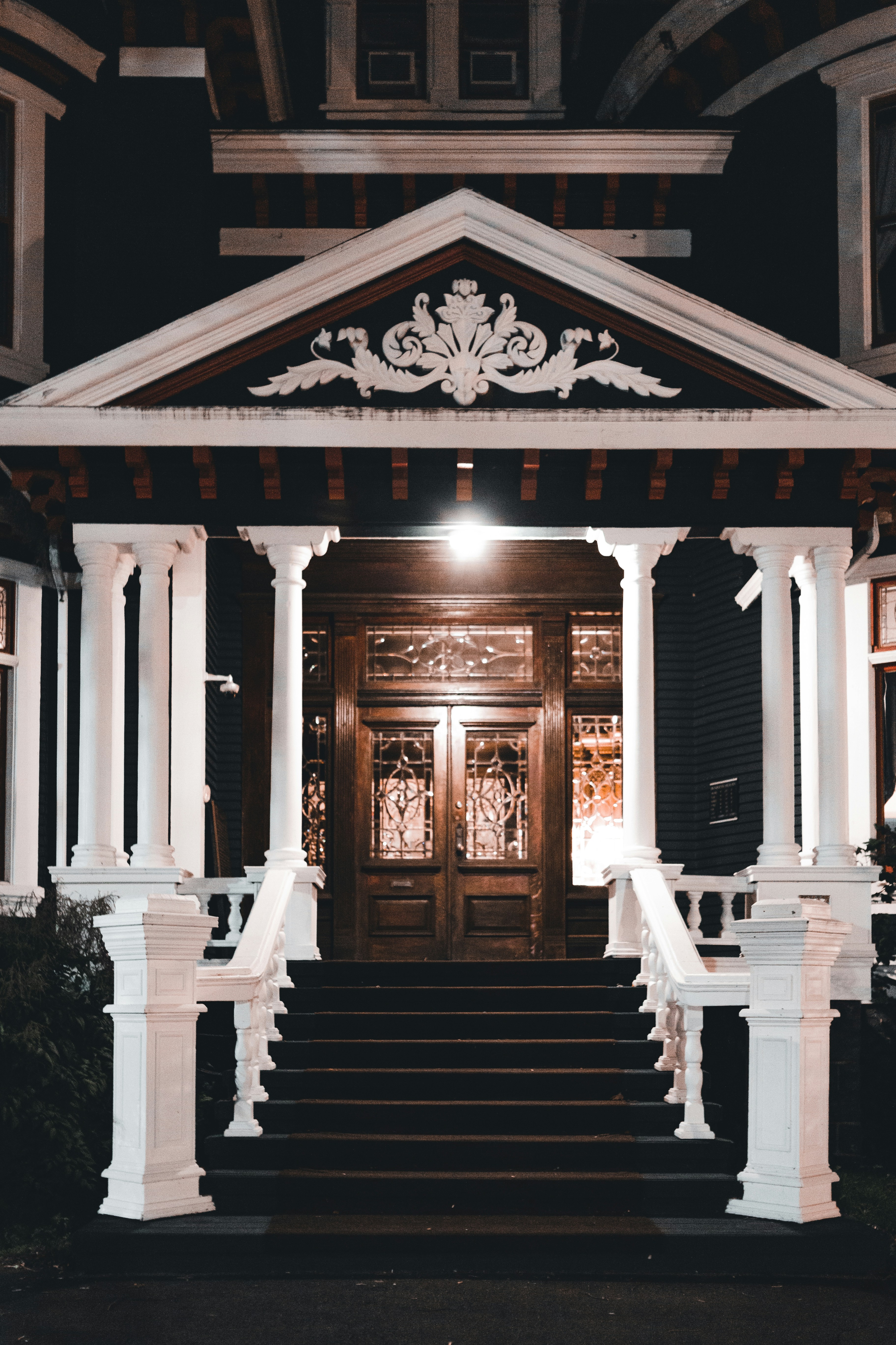 Photo by introspectivedsgn