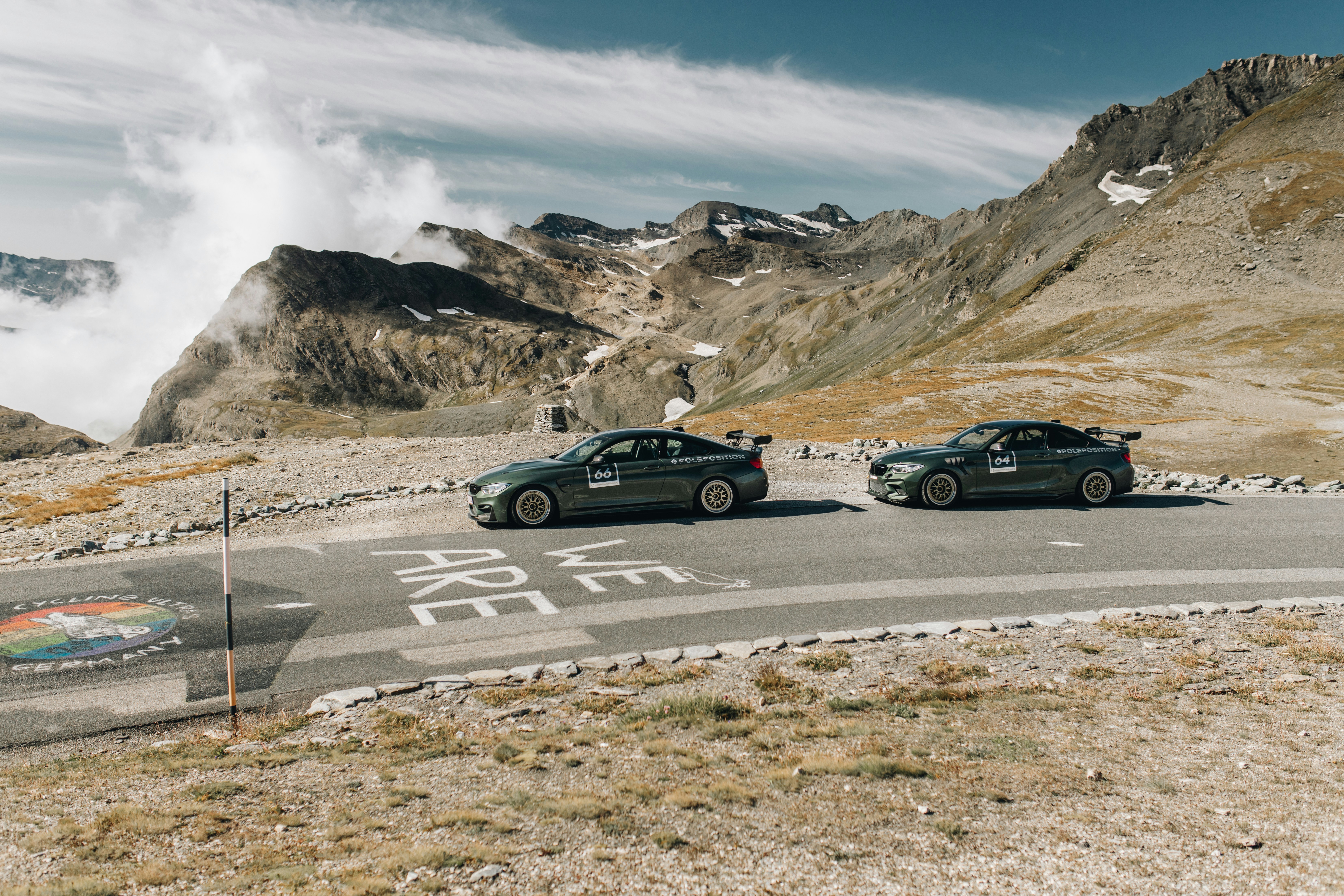 Photo by lorenzohamers