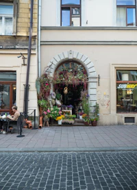 Best Vegetarian and Vegan Places in Krakow Worth Visiting