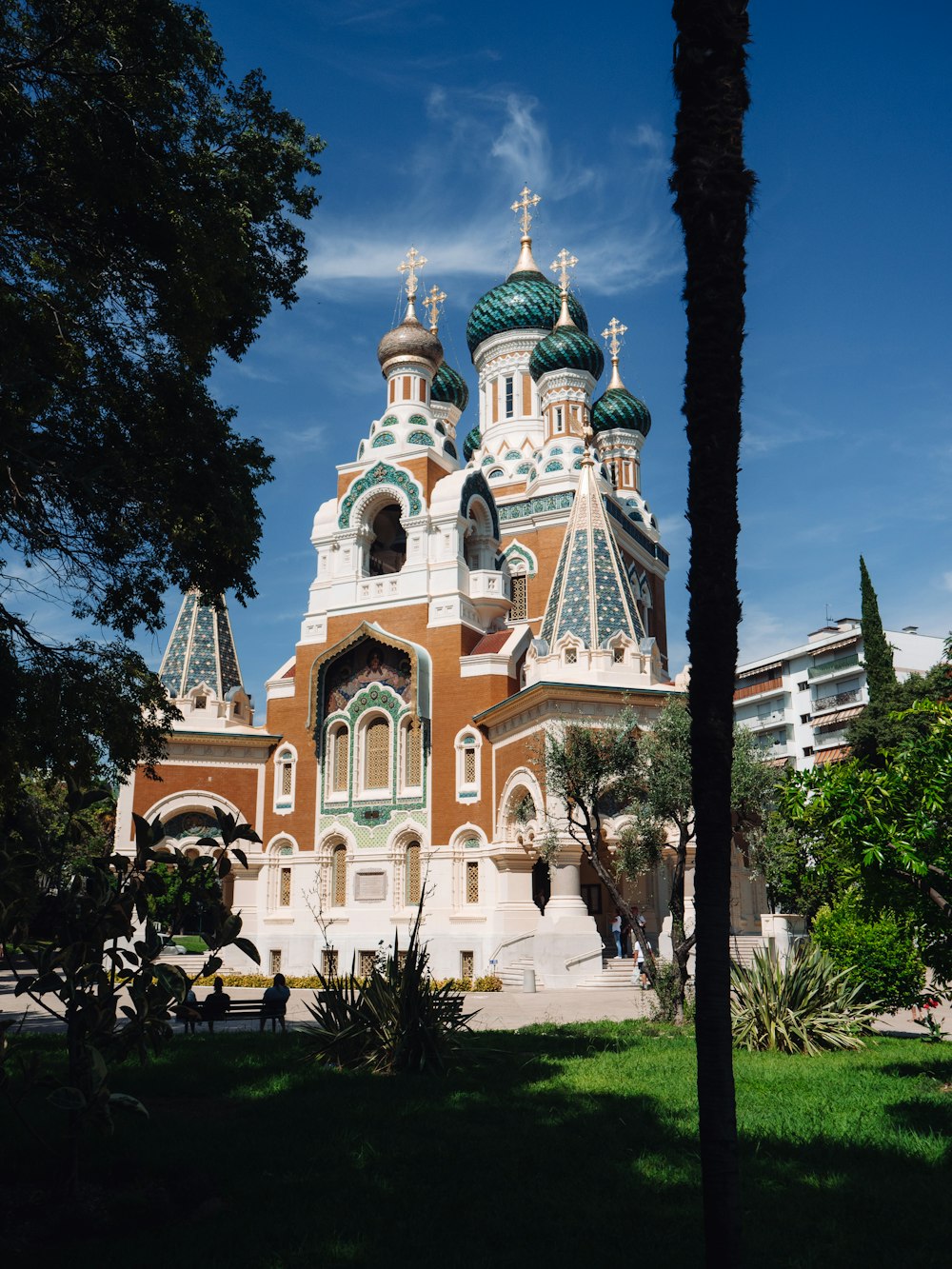 a large building with many domes on top of it