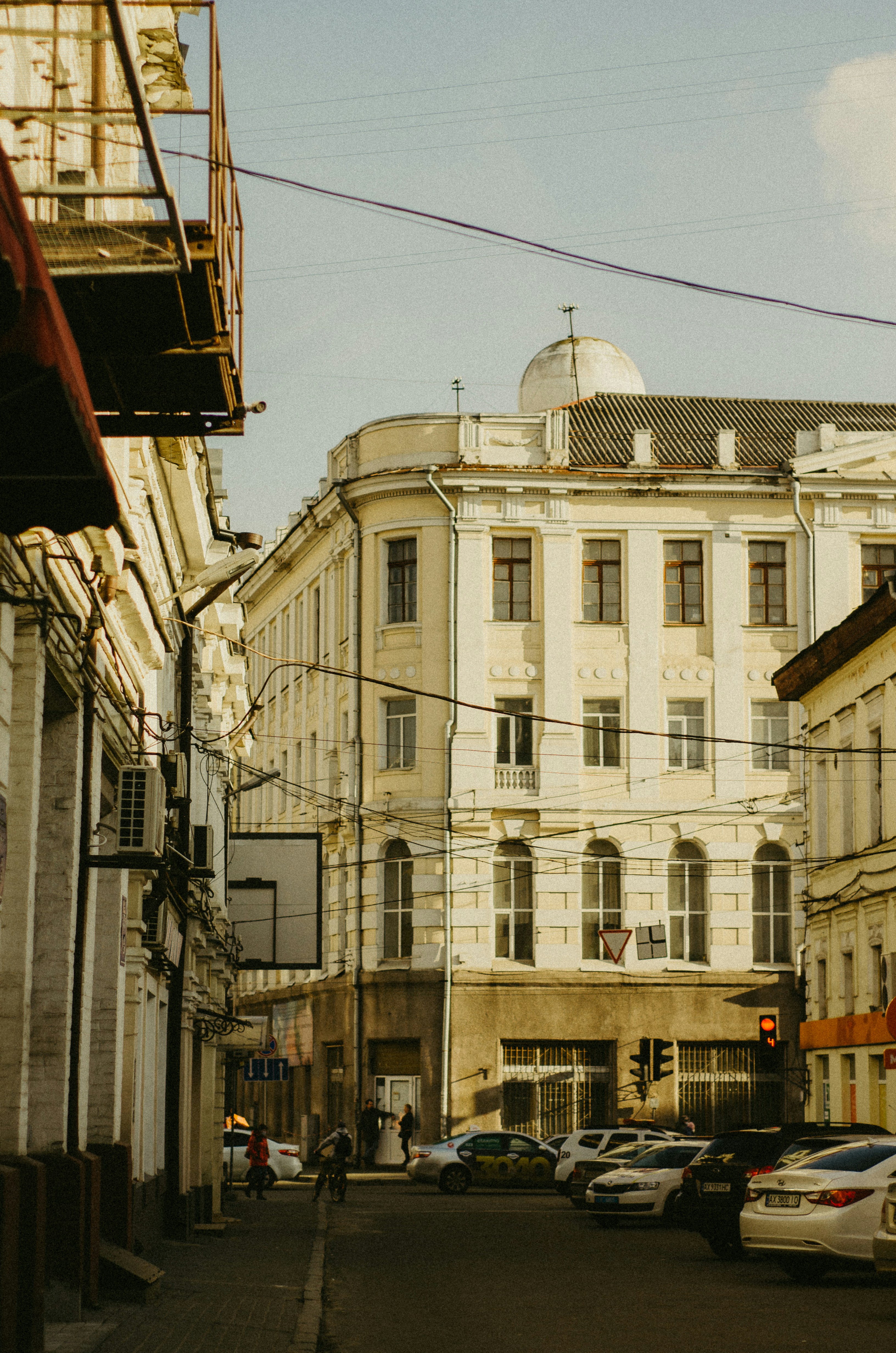 Kharkiv – Safety, Health & Local Etiquette