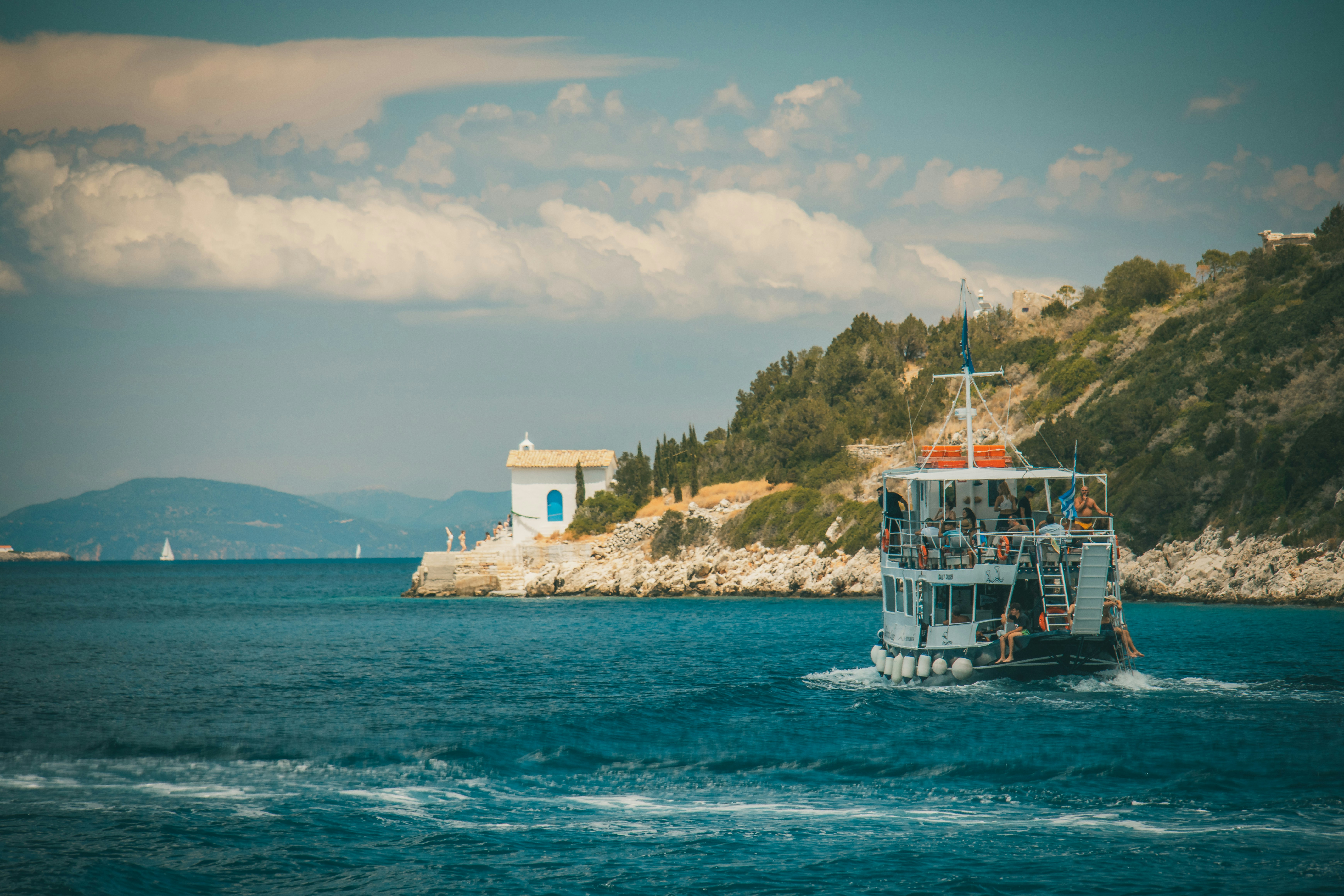 Photo by raimondklavins