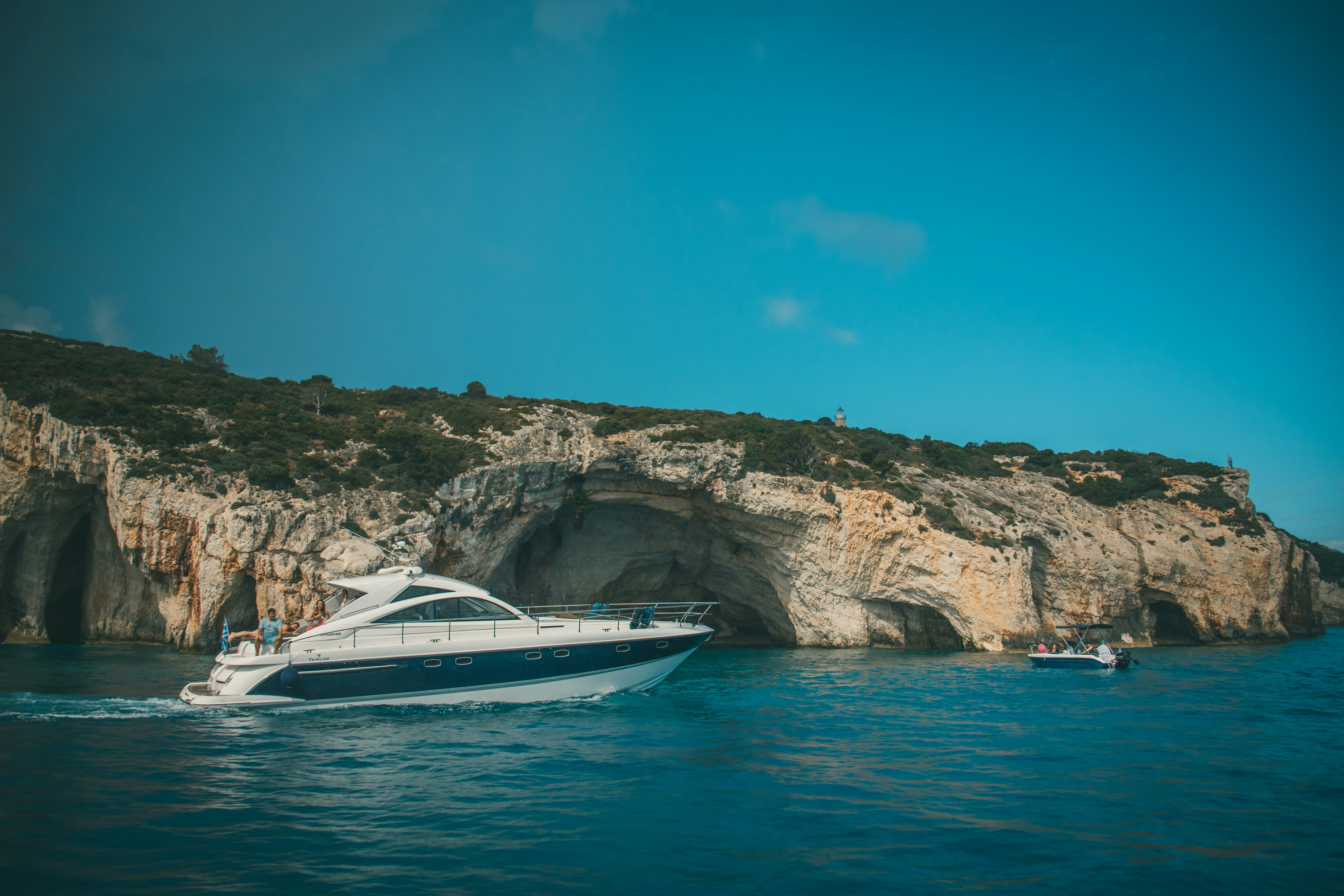 Photo by raimondklavins