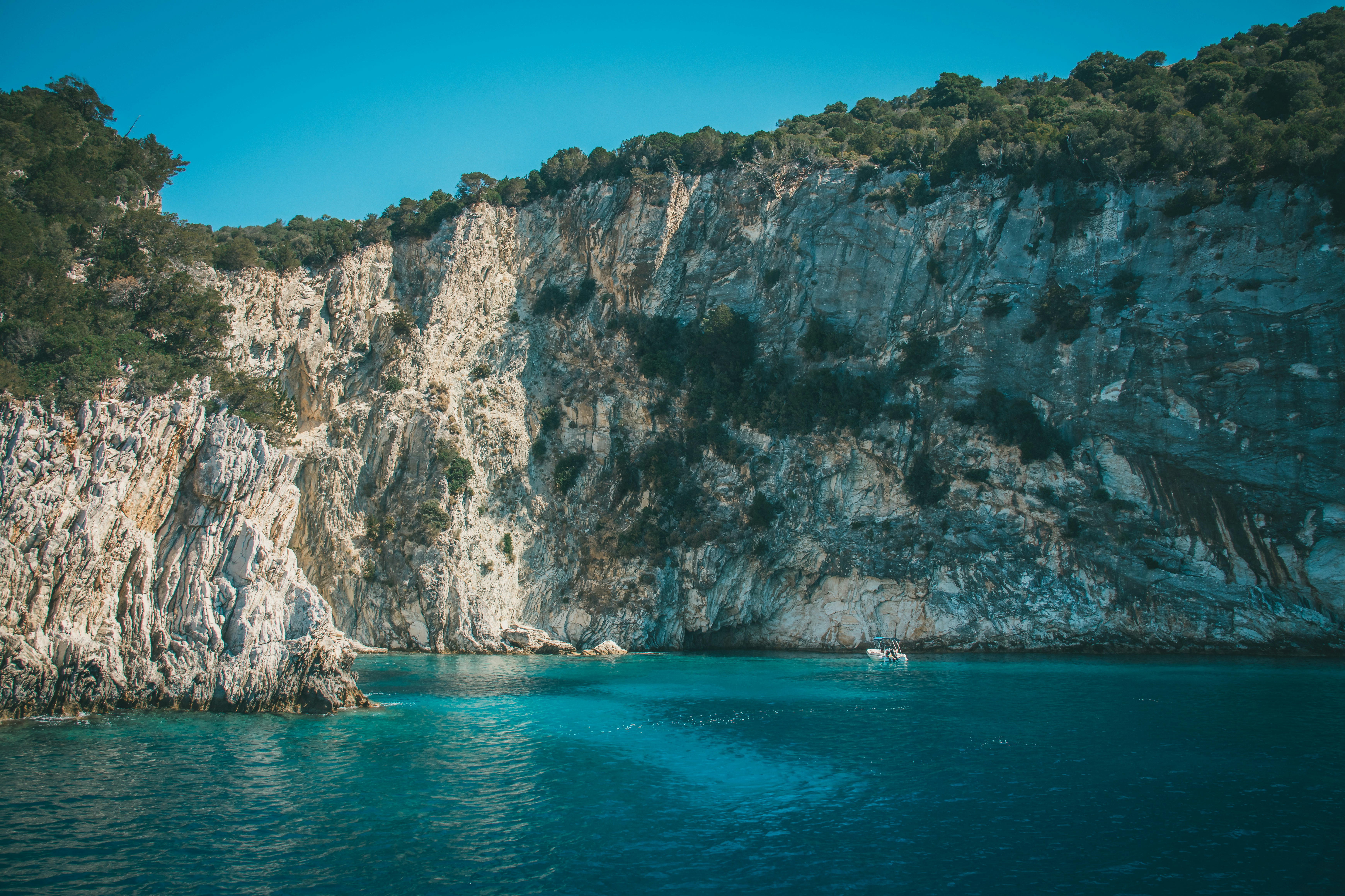 Photo by raimondklavins