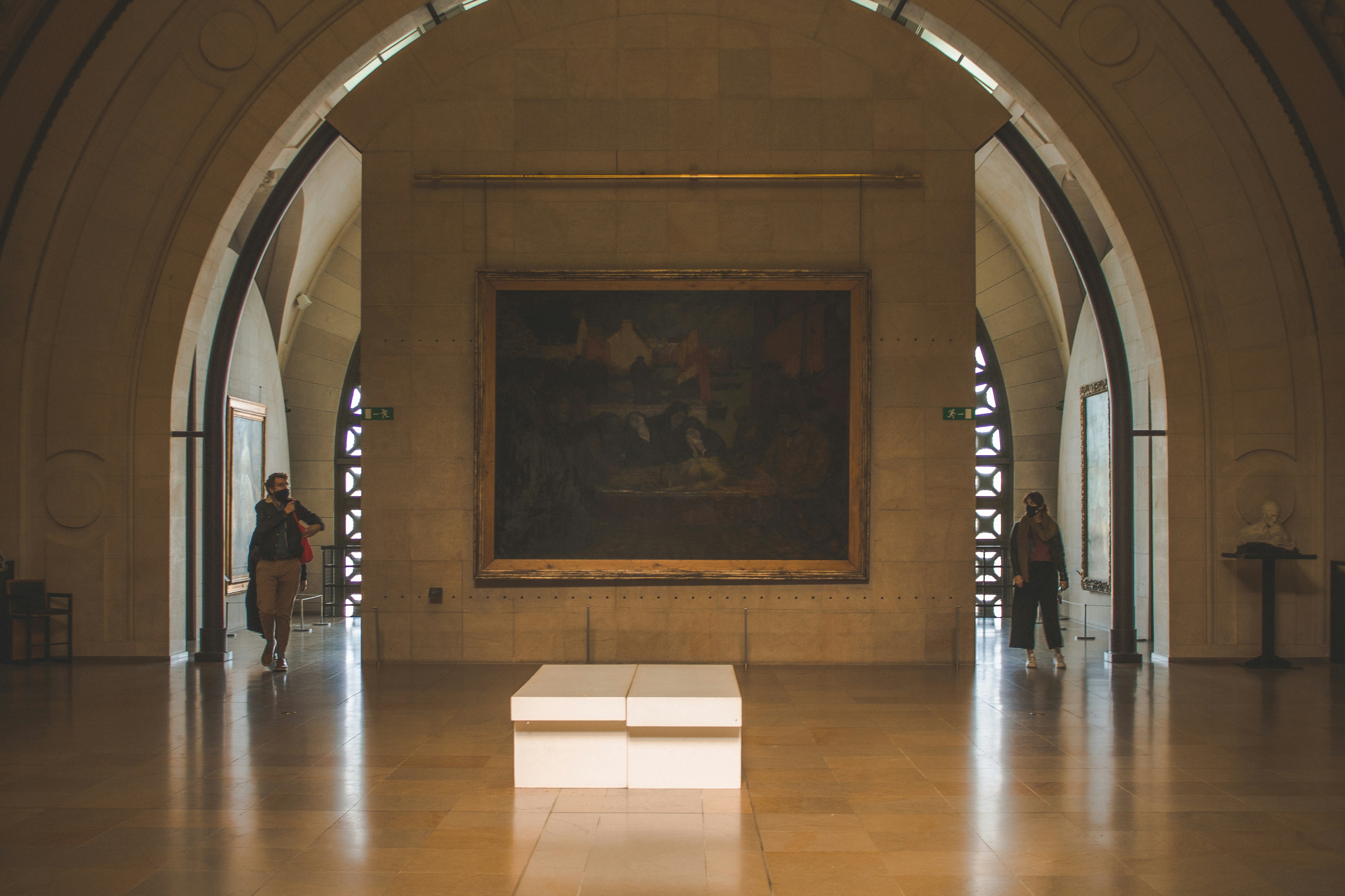 Solo, Slow, and Completely Worth It: The Case for the Weekday Afternoon Museum Visit