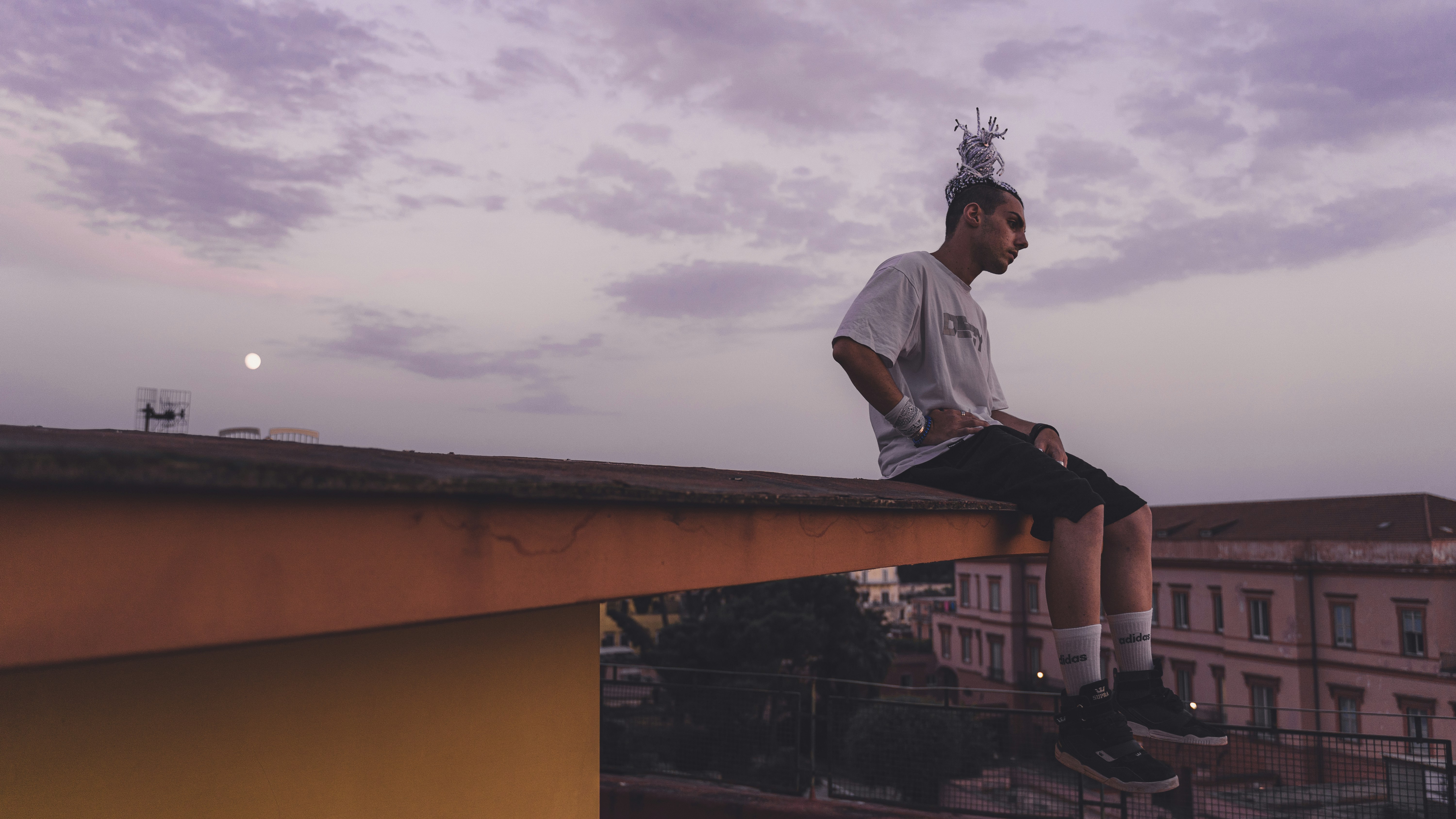 Photo by cybersenpai