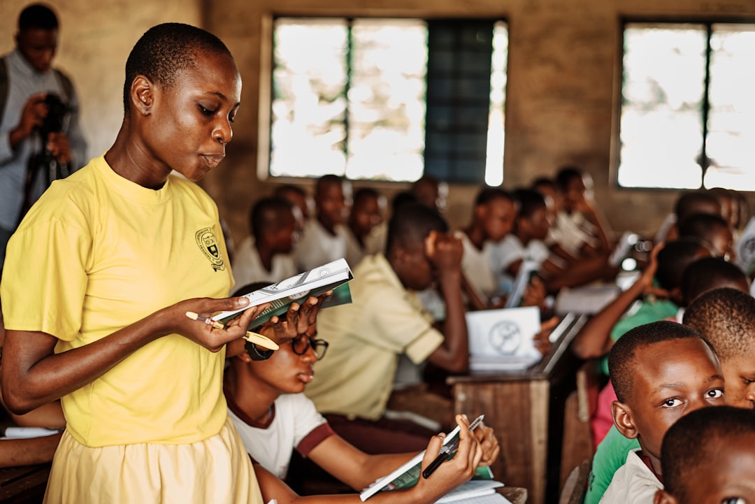 l'asbl Coordination Education & Santé - Cordes  publie régulièrement des outils pédagogiques destinés à soutenir les enseignants ou éducateurs qui souhaitent se lancer dans des projets en promotion de la santé