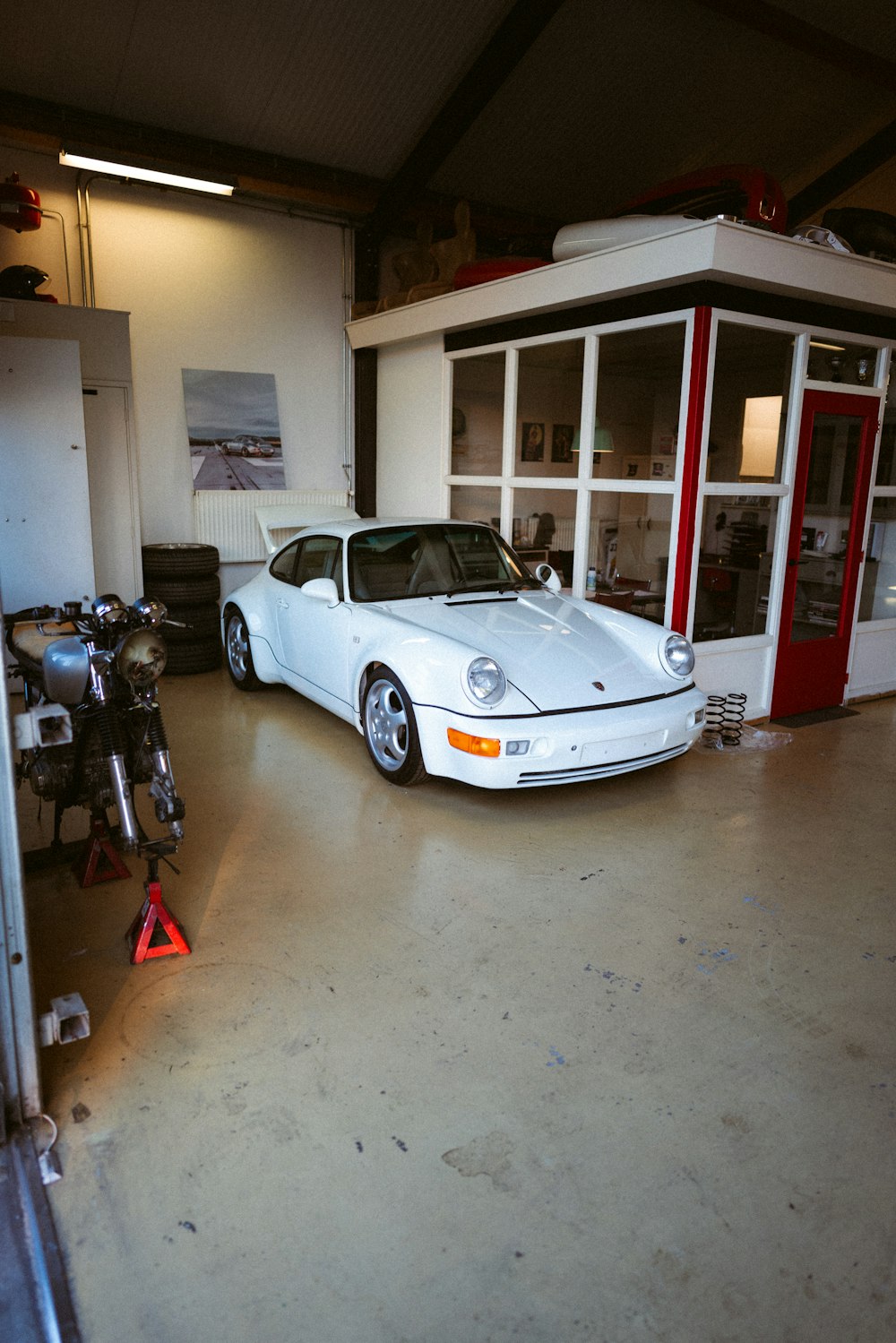 Porsche | 100+ best free porsche, car, vehicle and transportation photos on  Unsplash