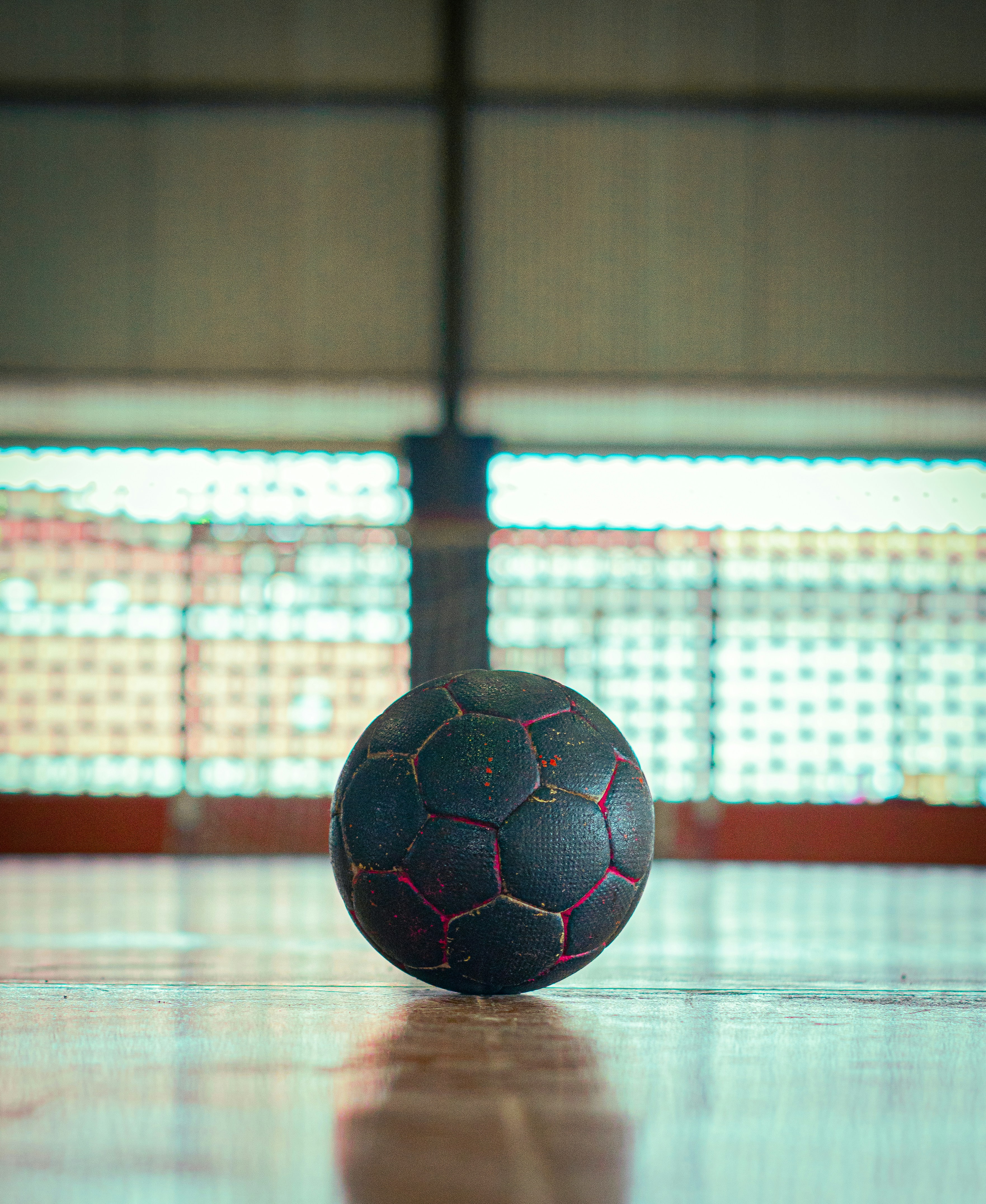 Bola de Futebol Aline Benavente
